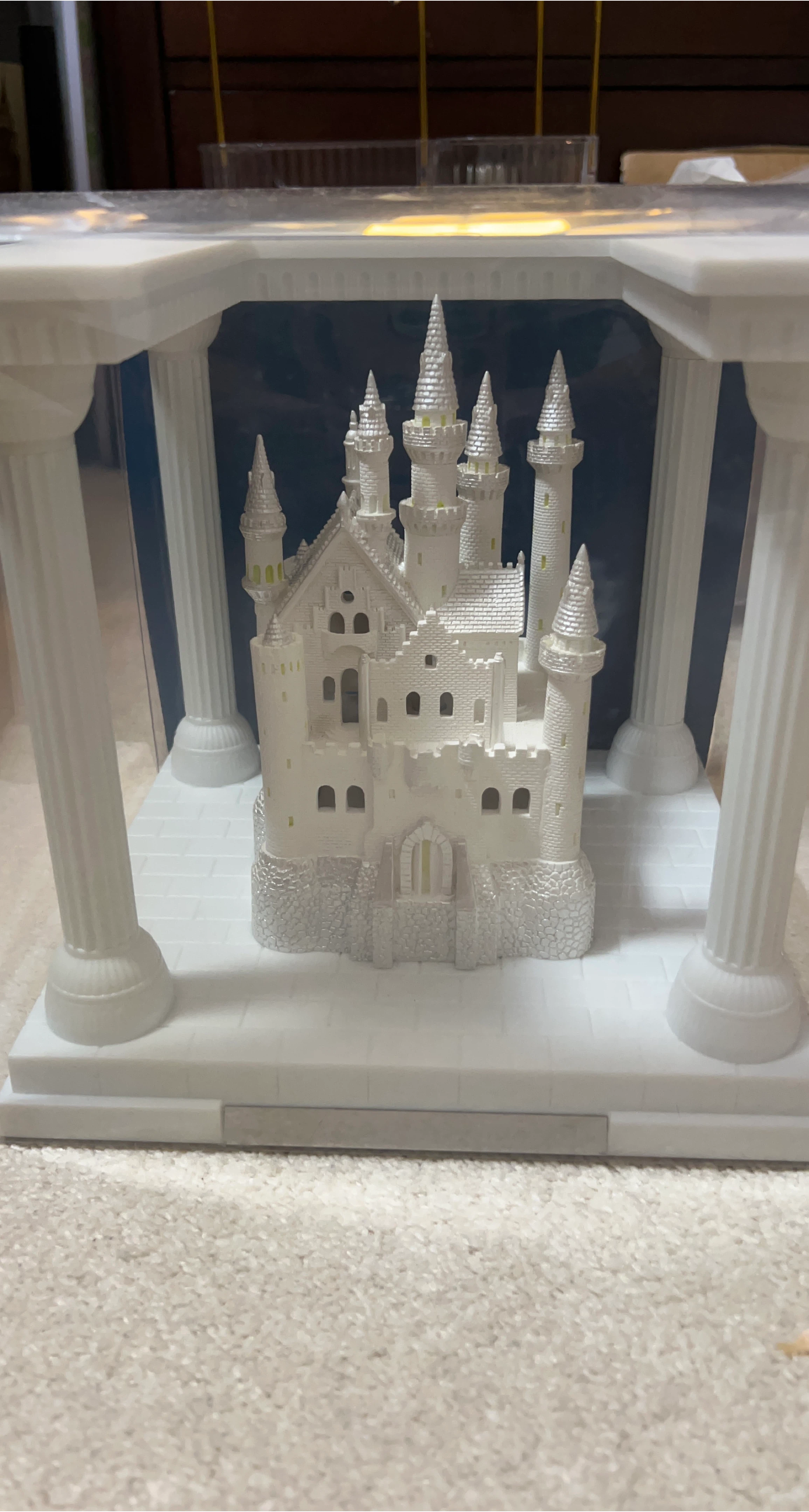 Wilton Castle Cake Topper / Decoration thumbnail