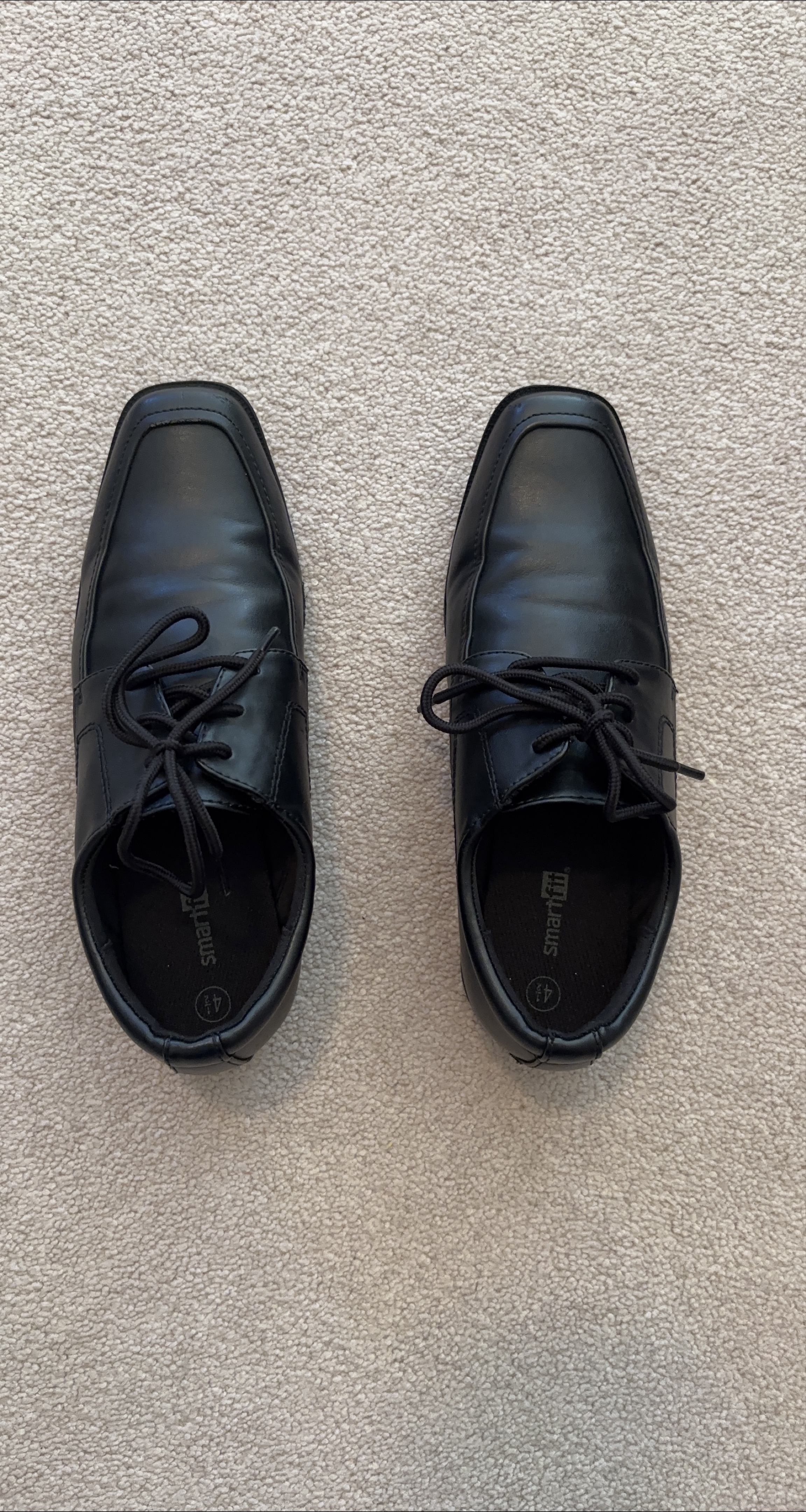 Smartfit Black Dress Shoes - Size 4 1/2 image indicator(1)