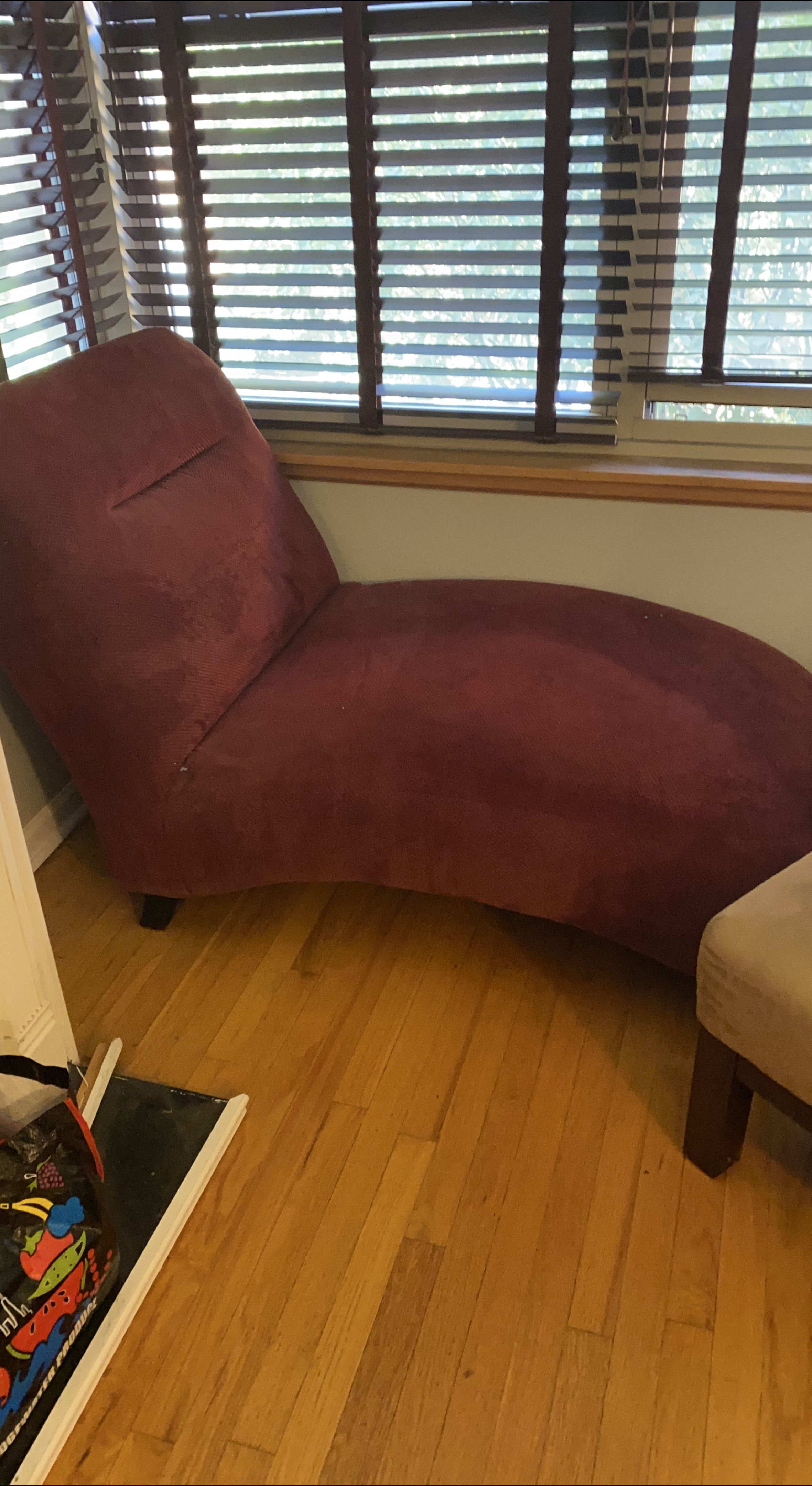 Burgundy Chaise Lounge thumbnail