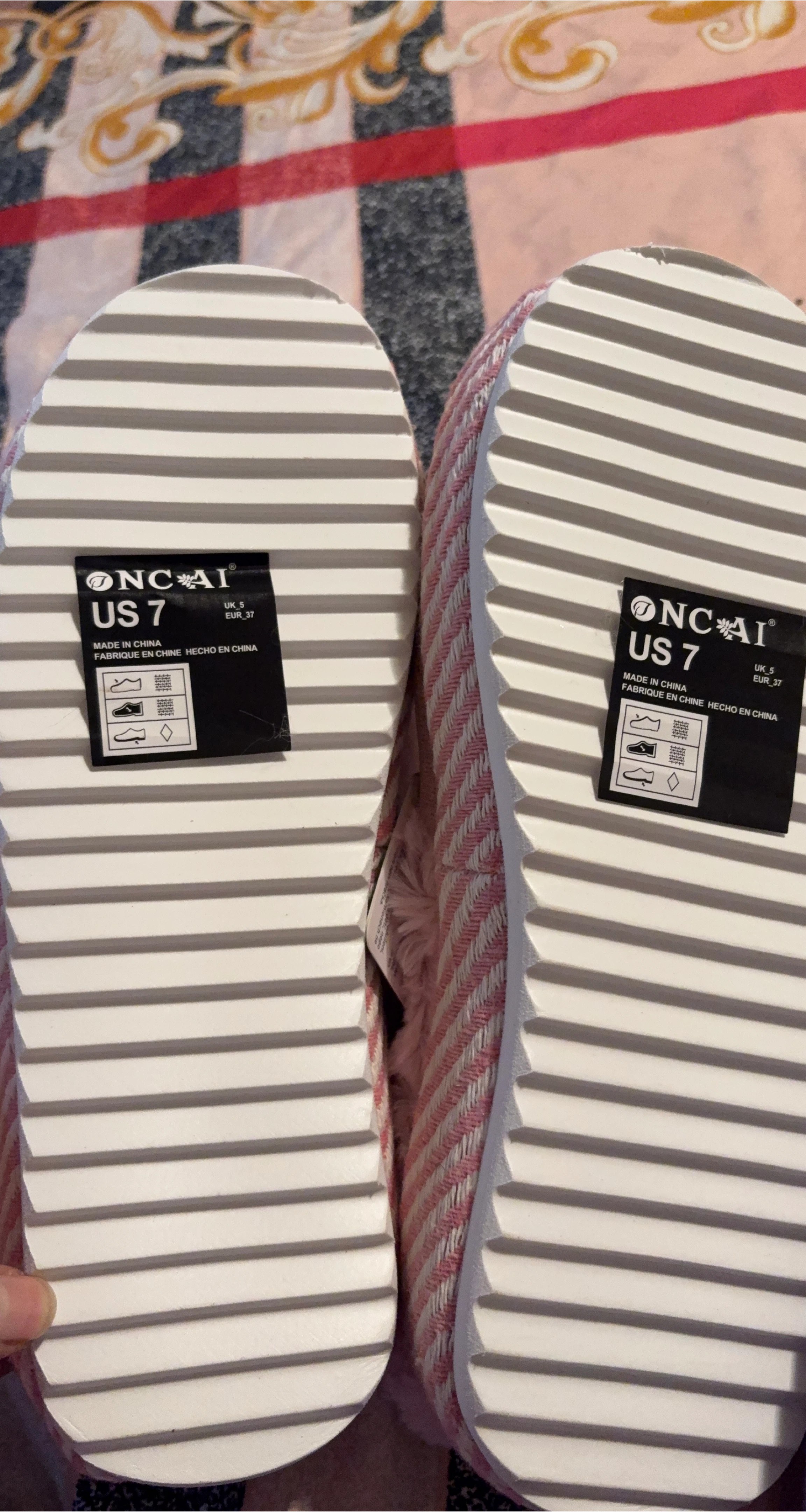 ONCAI US 7 Women's Slippers thumbnail