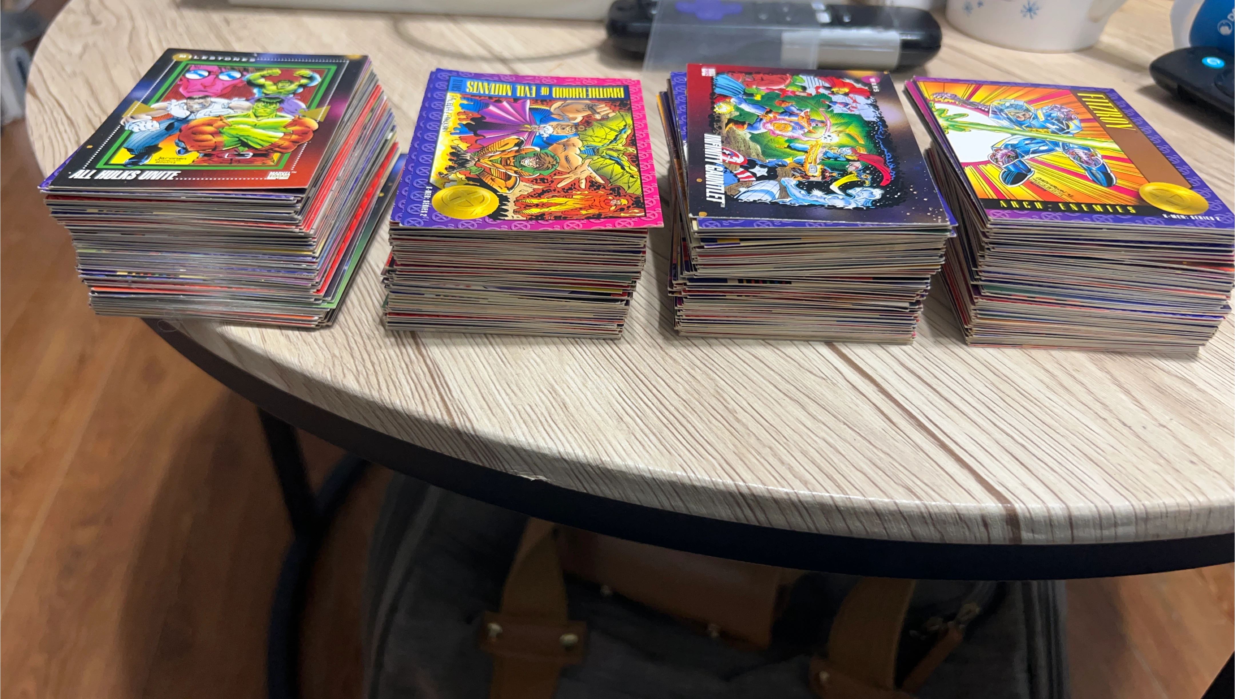 Marvel Trading Cards Lot thumbnail