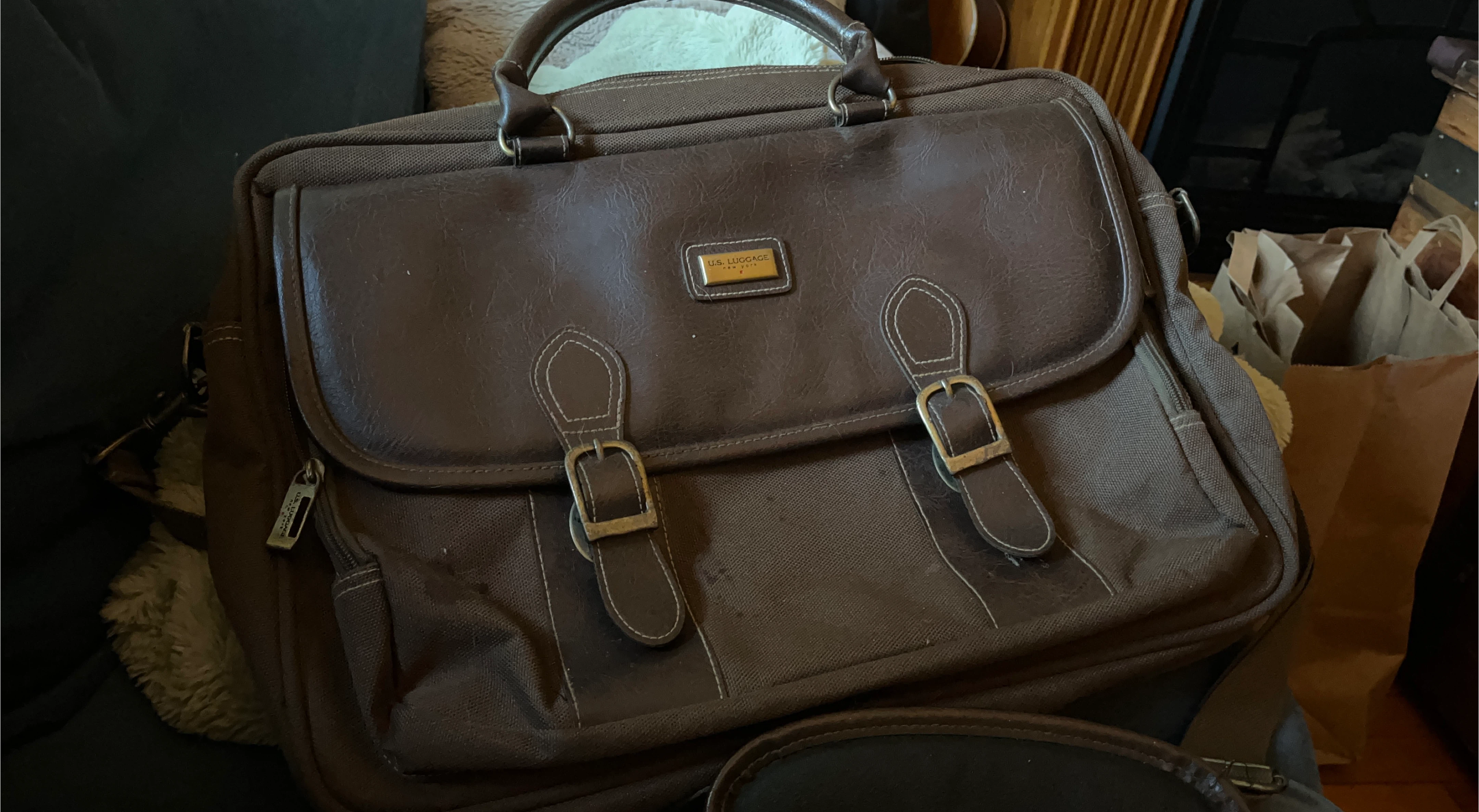 U.S. Luggage Brown Leather Briefcase thumbnail