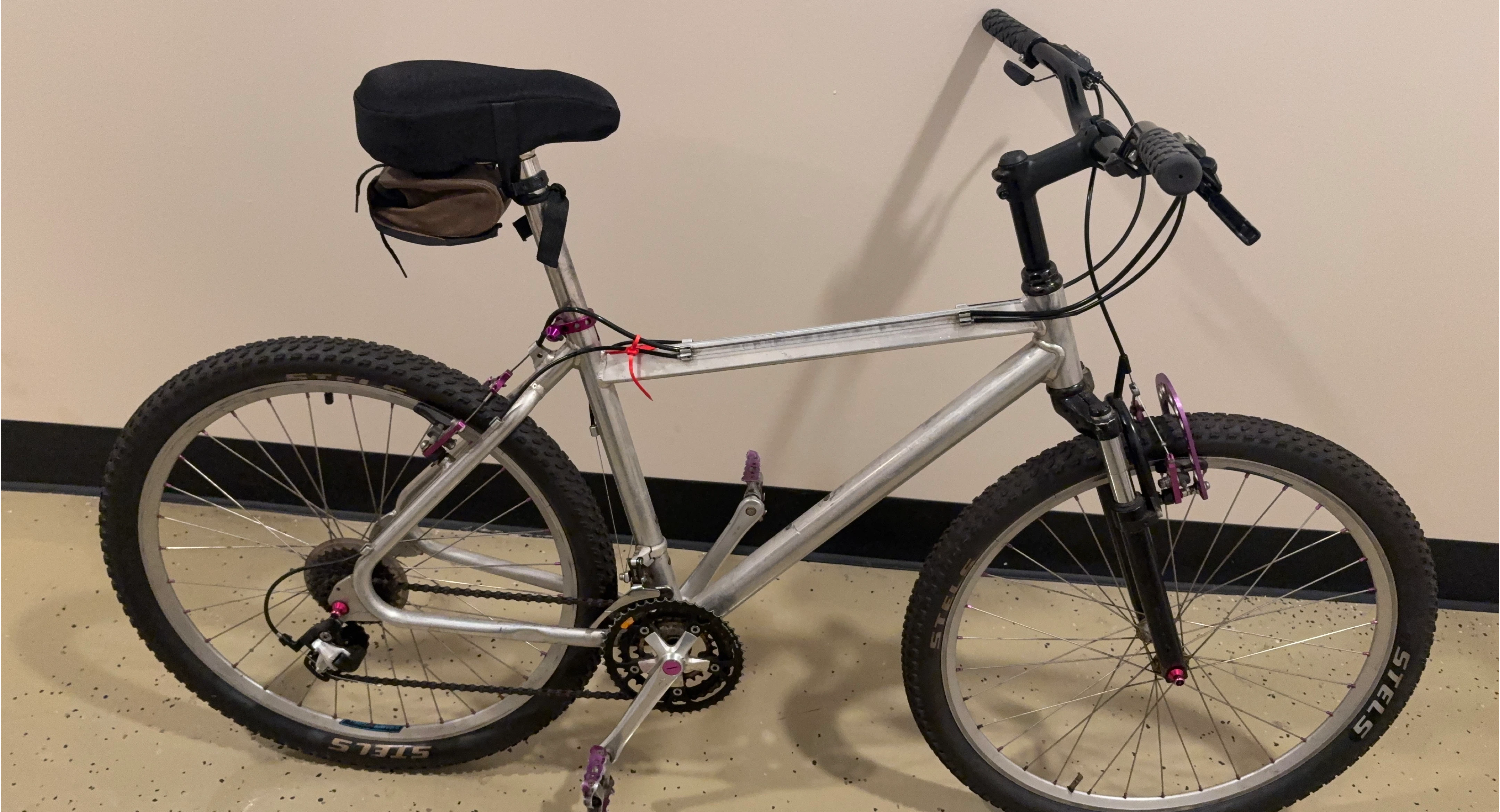 Marin Hardtail Mountain Bike thumbnail