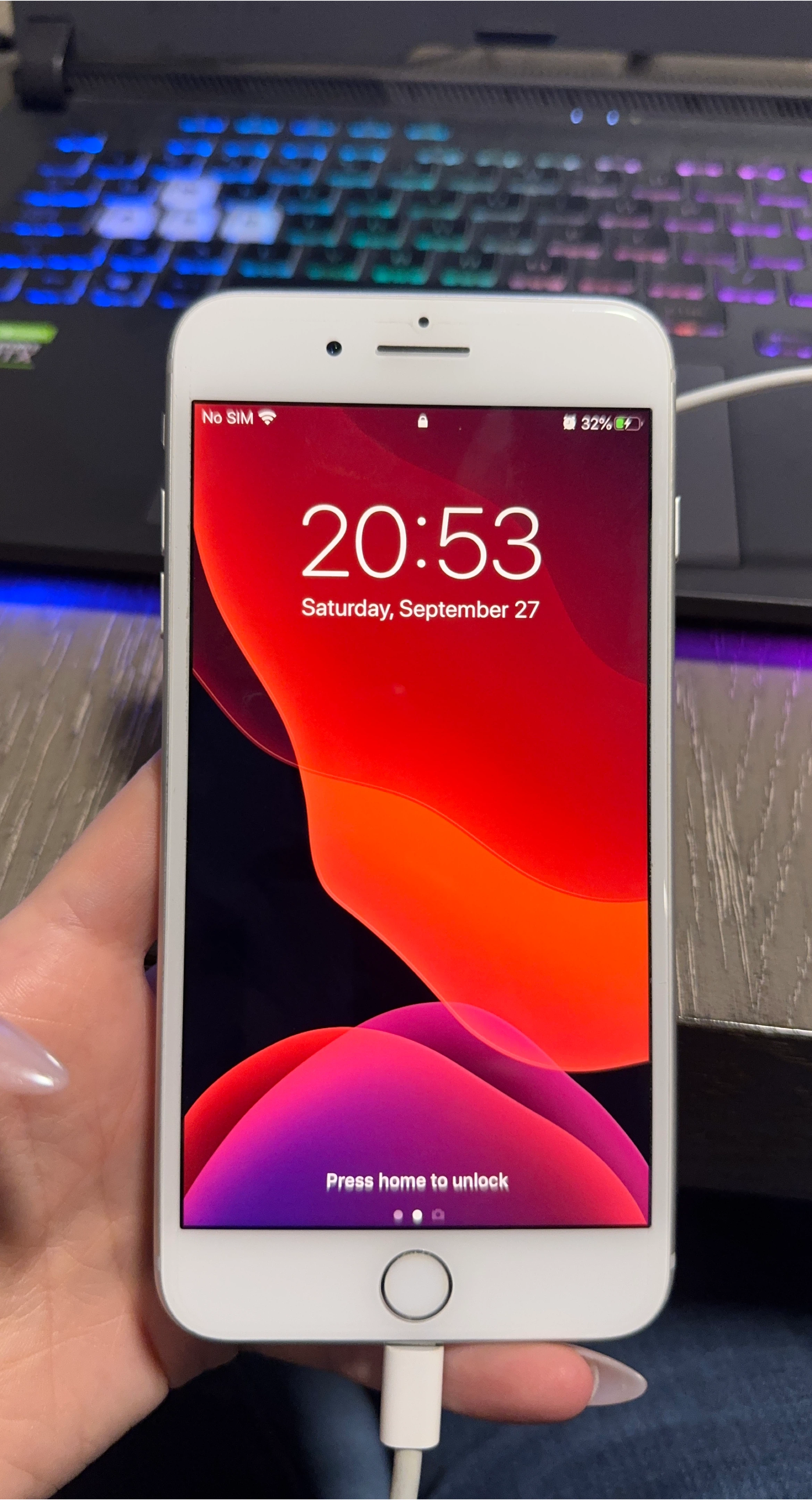 Apple iPhone 8 Plus 64GB Silver thumbnail