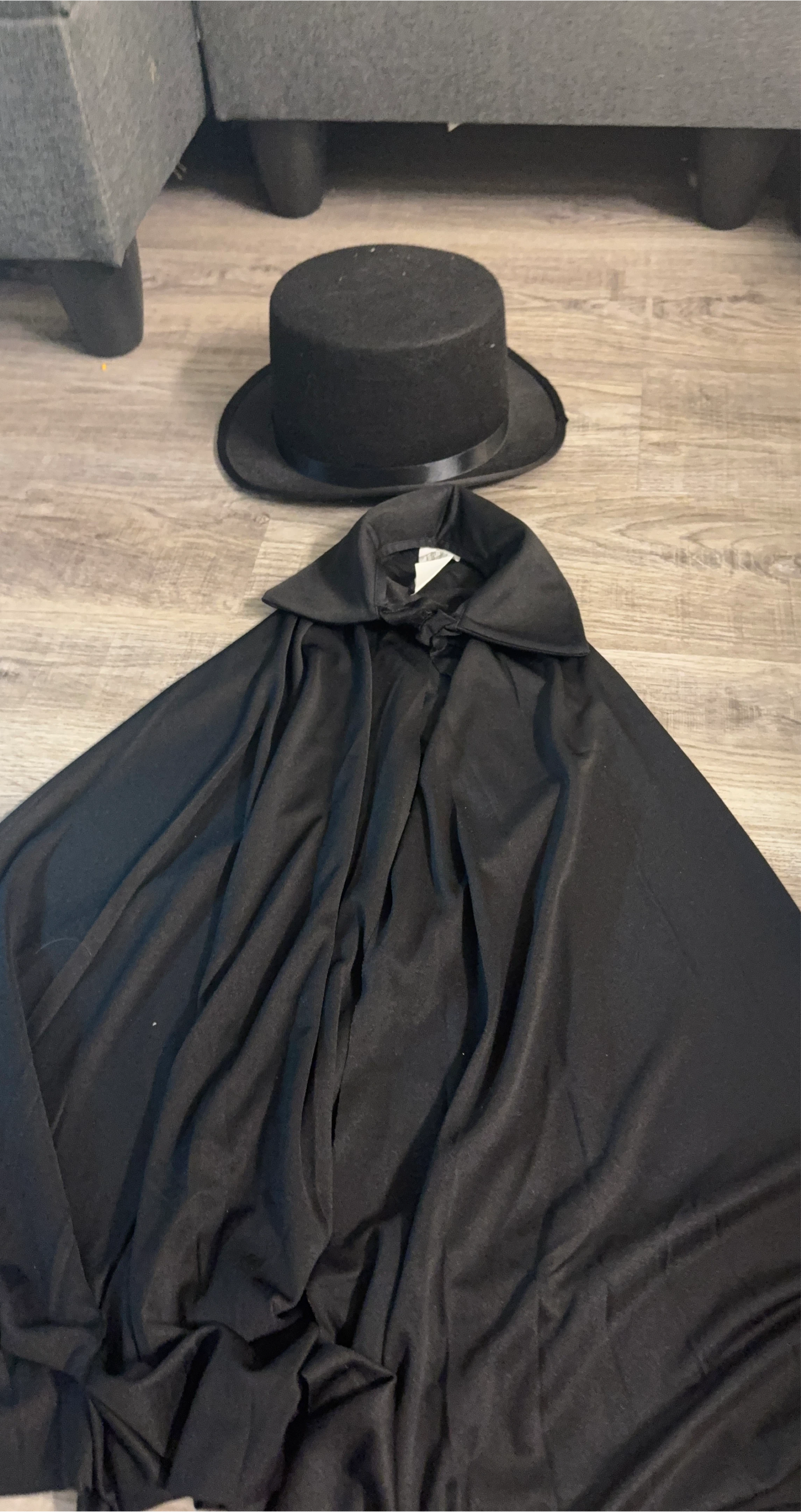 Kids Black Magician Cape and Top Hat Costume thumbnail