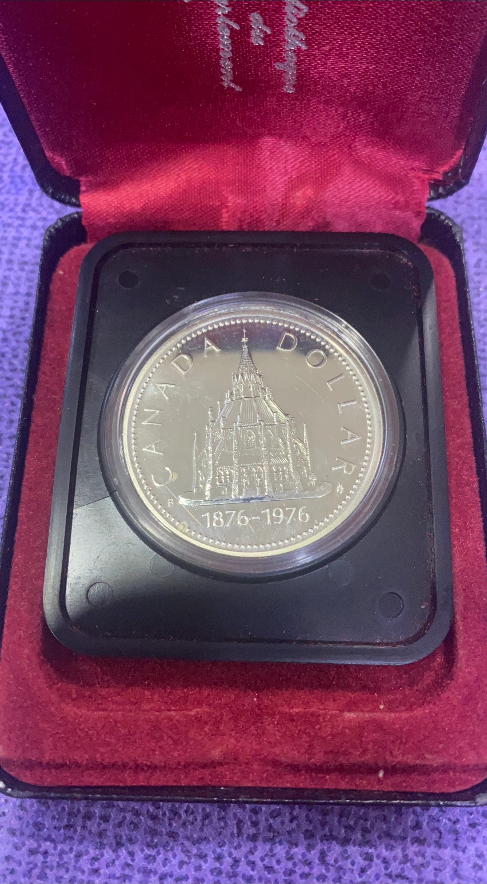 1976 Canada Dollar Coin thumbnail