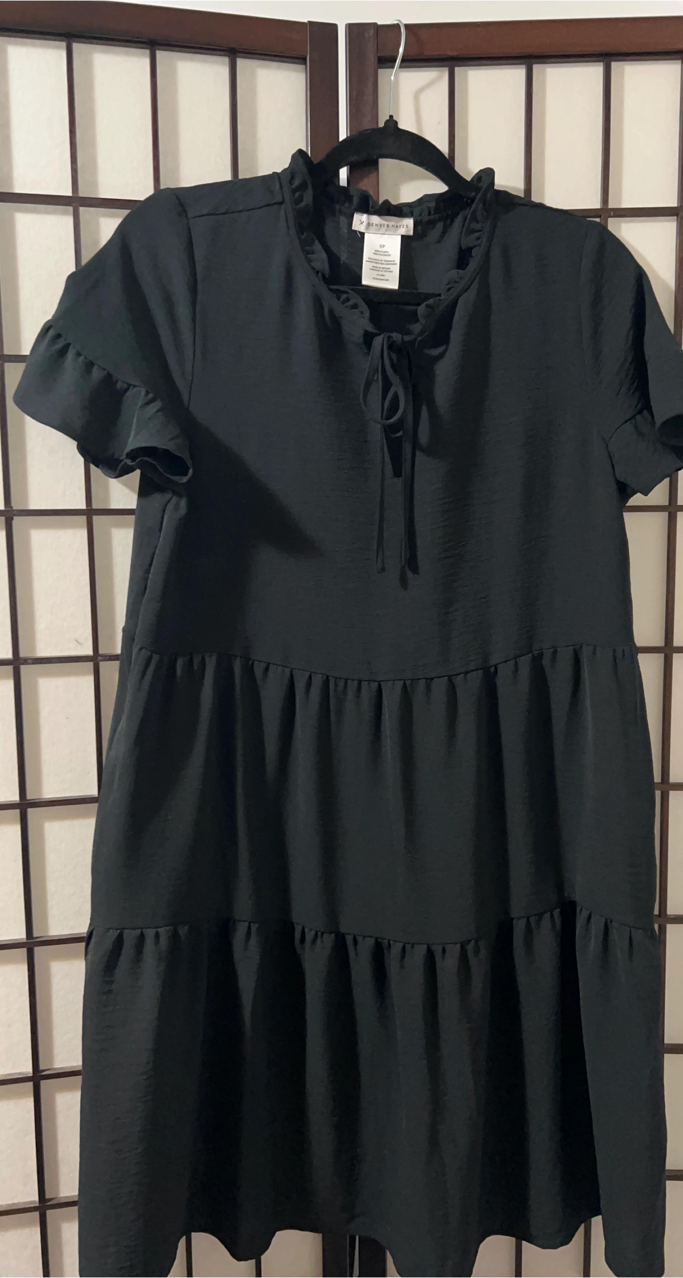 Denver Hayes Black Dress - Size SP thumbnail
