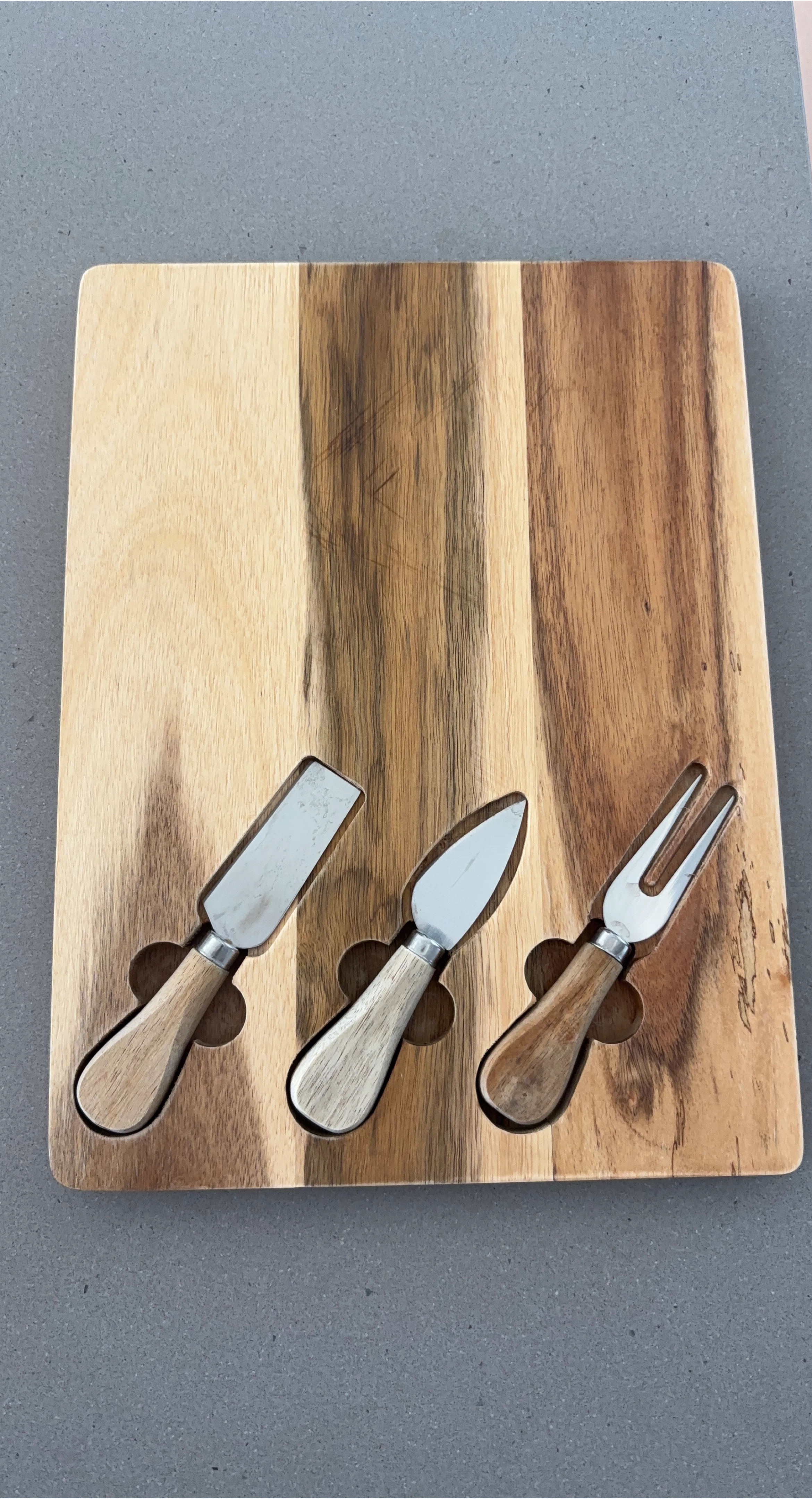 Cheese Board with Knives thumbnail