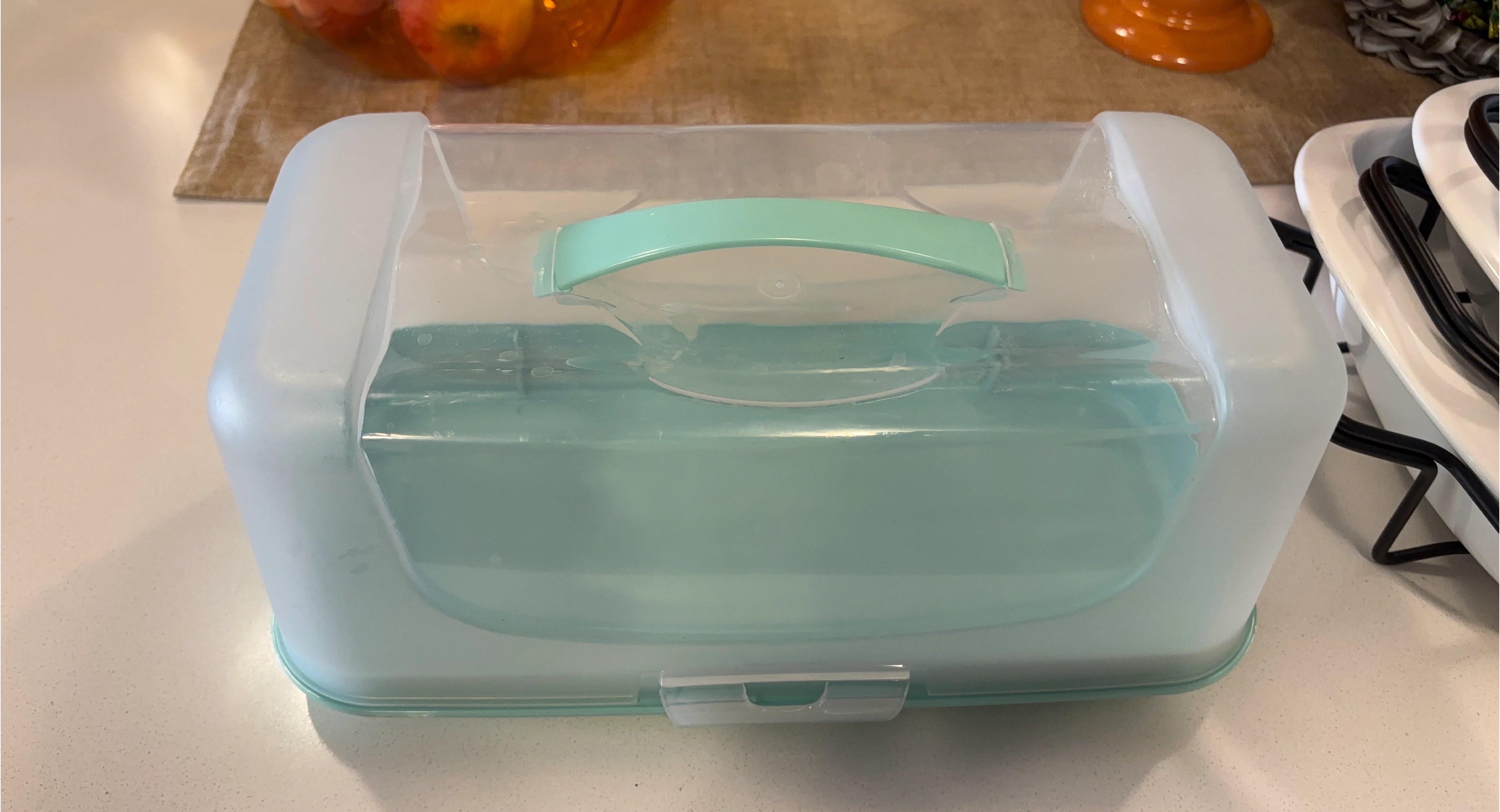 Cake Carrier Container with Lid thumbnail