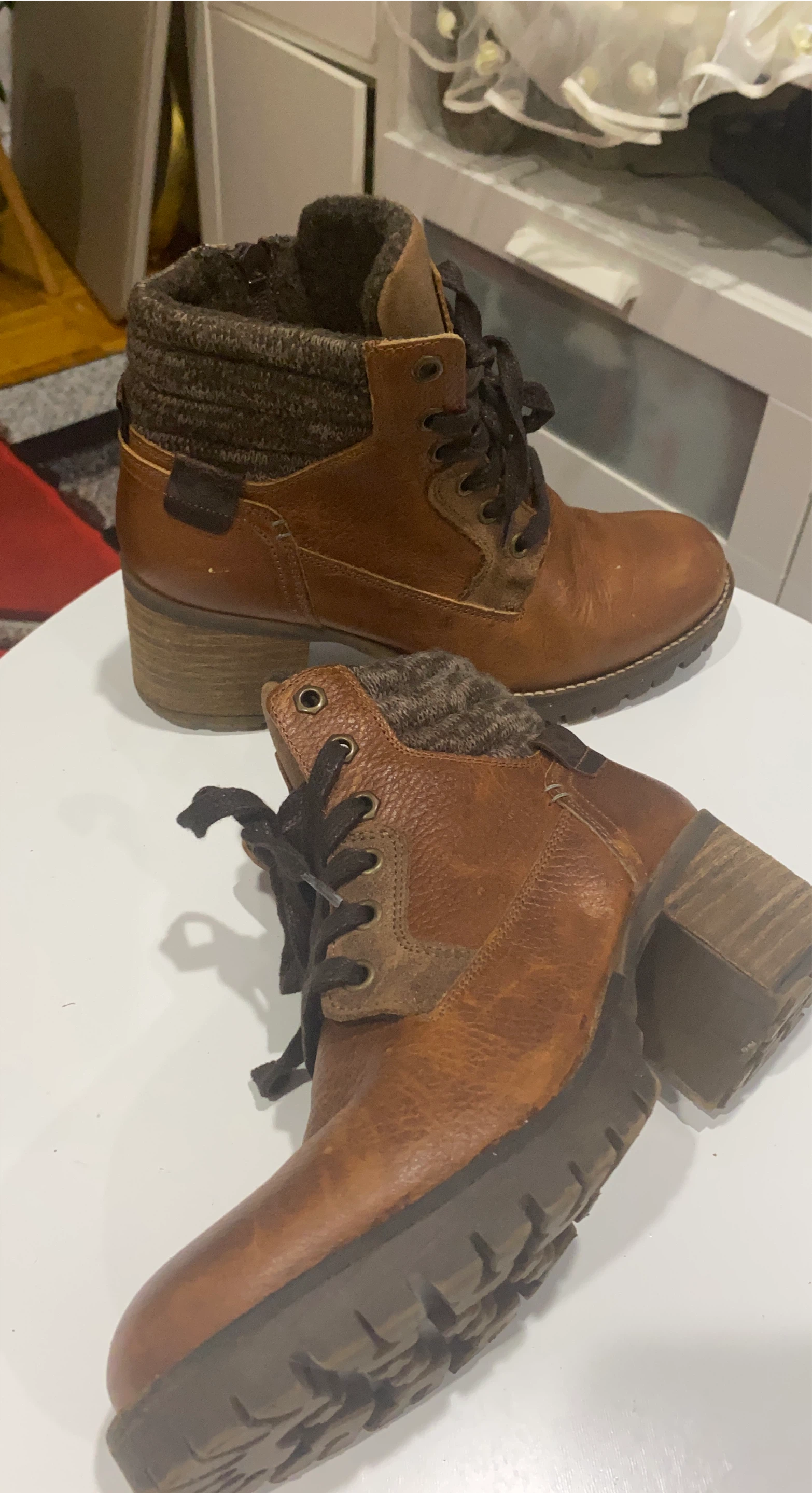 Brown Leather Ankle Boots thumbnail