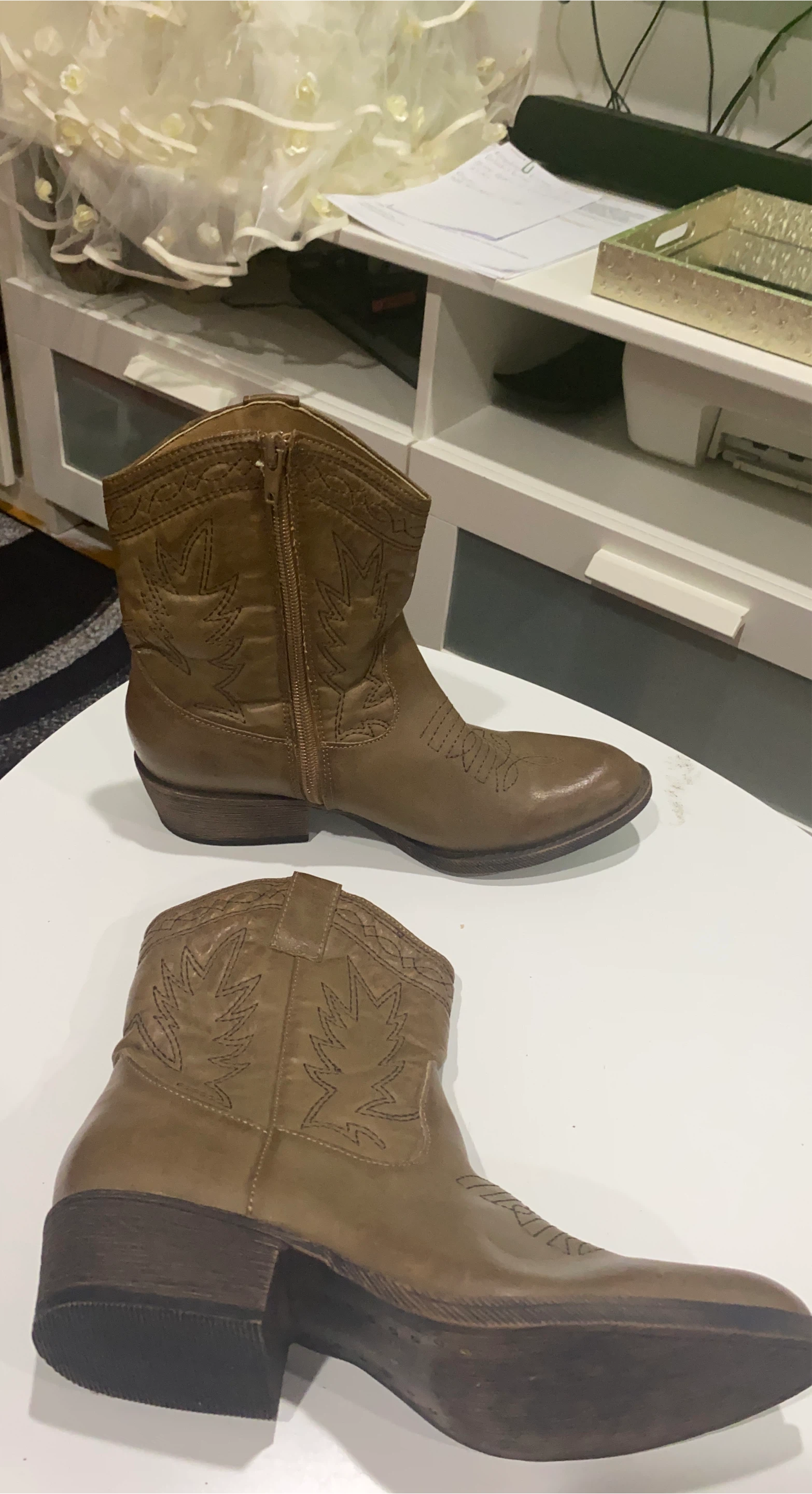 Brown Ankle Cowboy Boots thumbnail