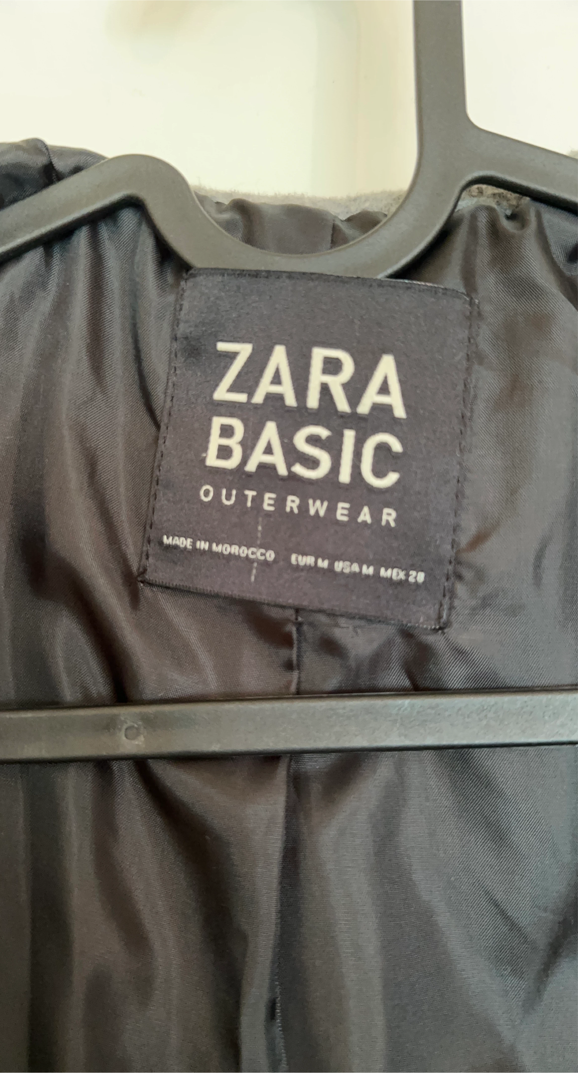 Zara Basic Outerwear - Size M thumbnail