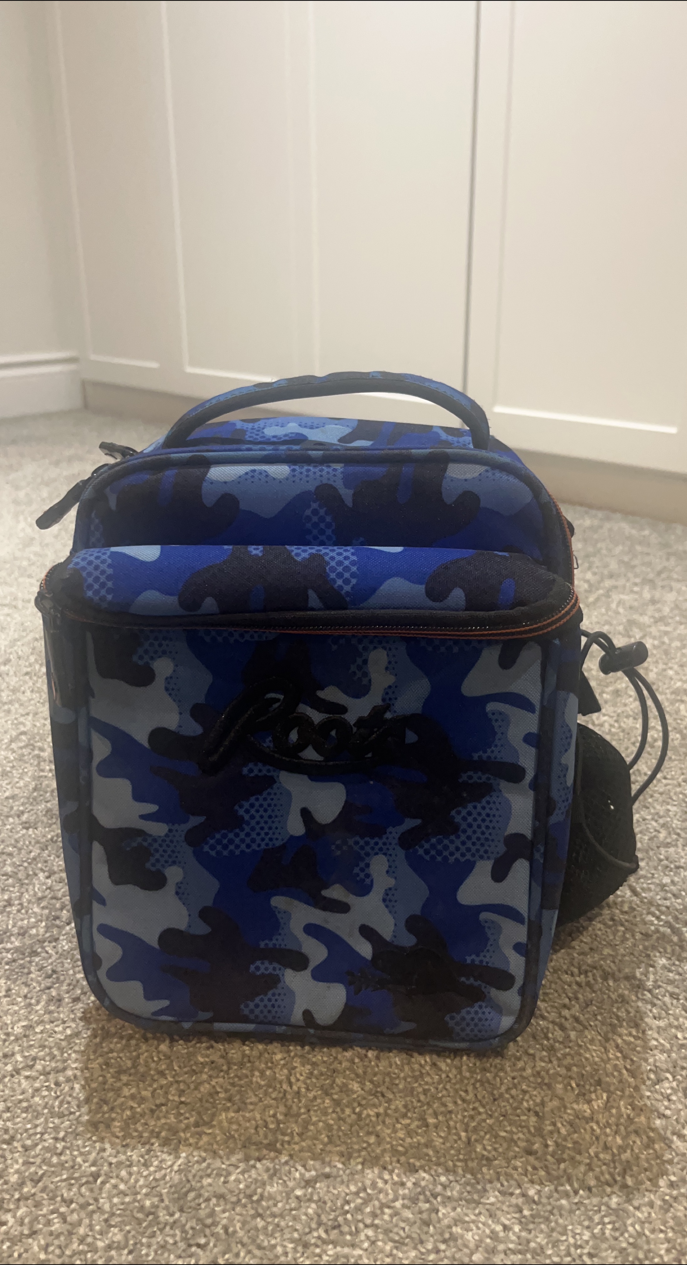 Roots Blue Camo Lunch Box thumbnail
