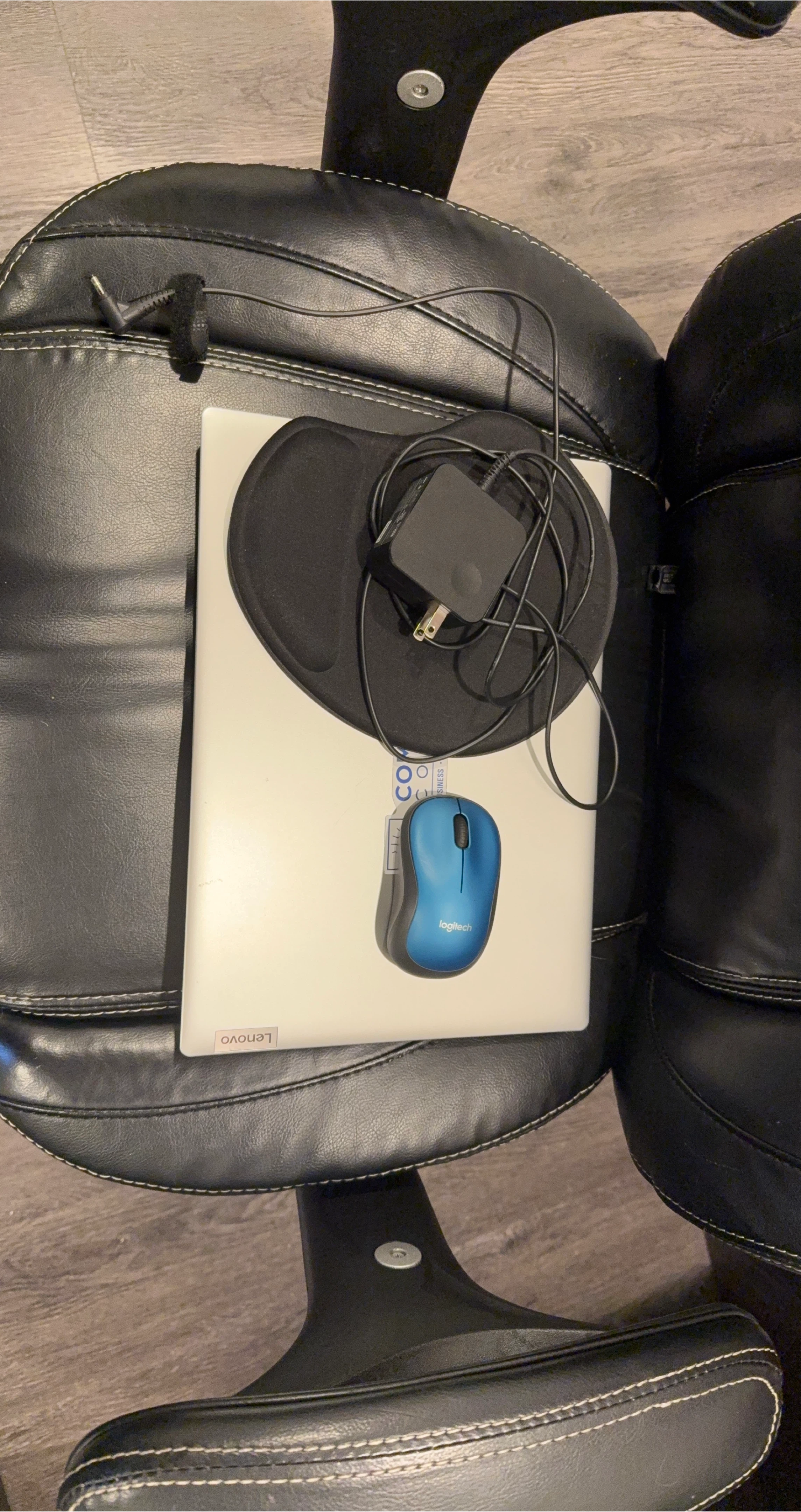 Lenovo Laptop, Logitech Mouse & Charger thumbnail