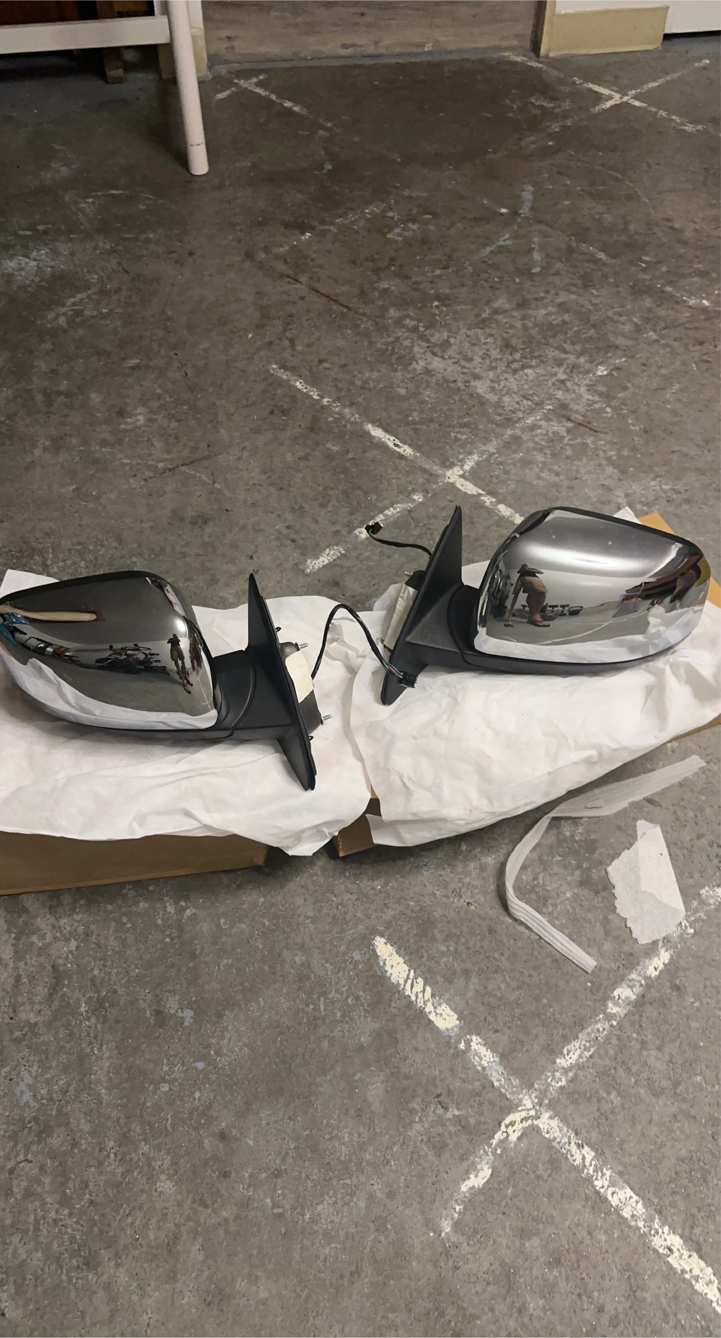 Chrome Side Mirrors - Set of 2 thumbnail