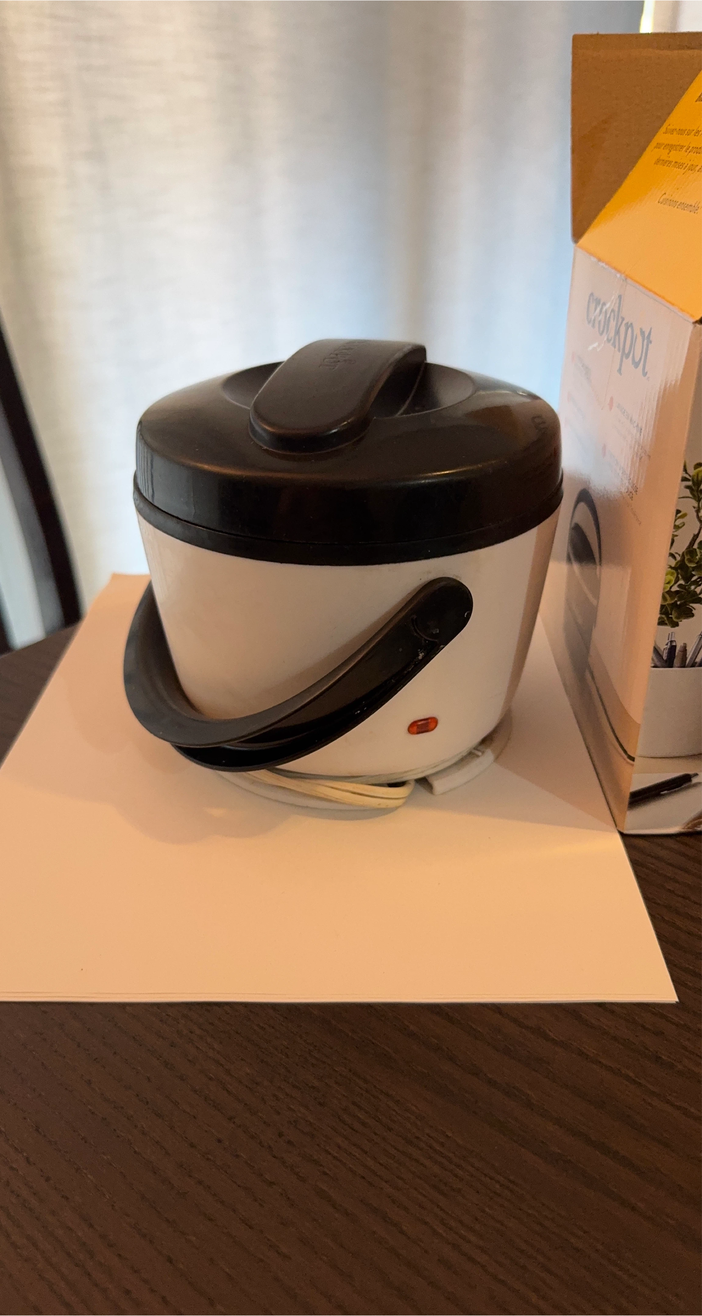 Crockpot Lunch Crock Food Warmer - New in Box thumbnail