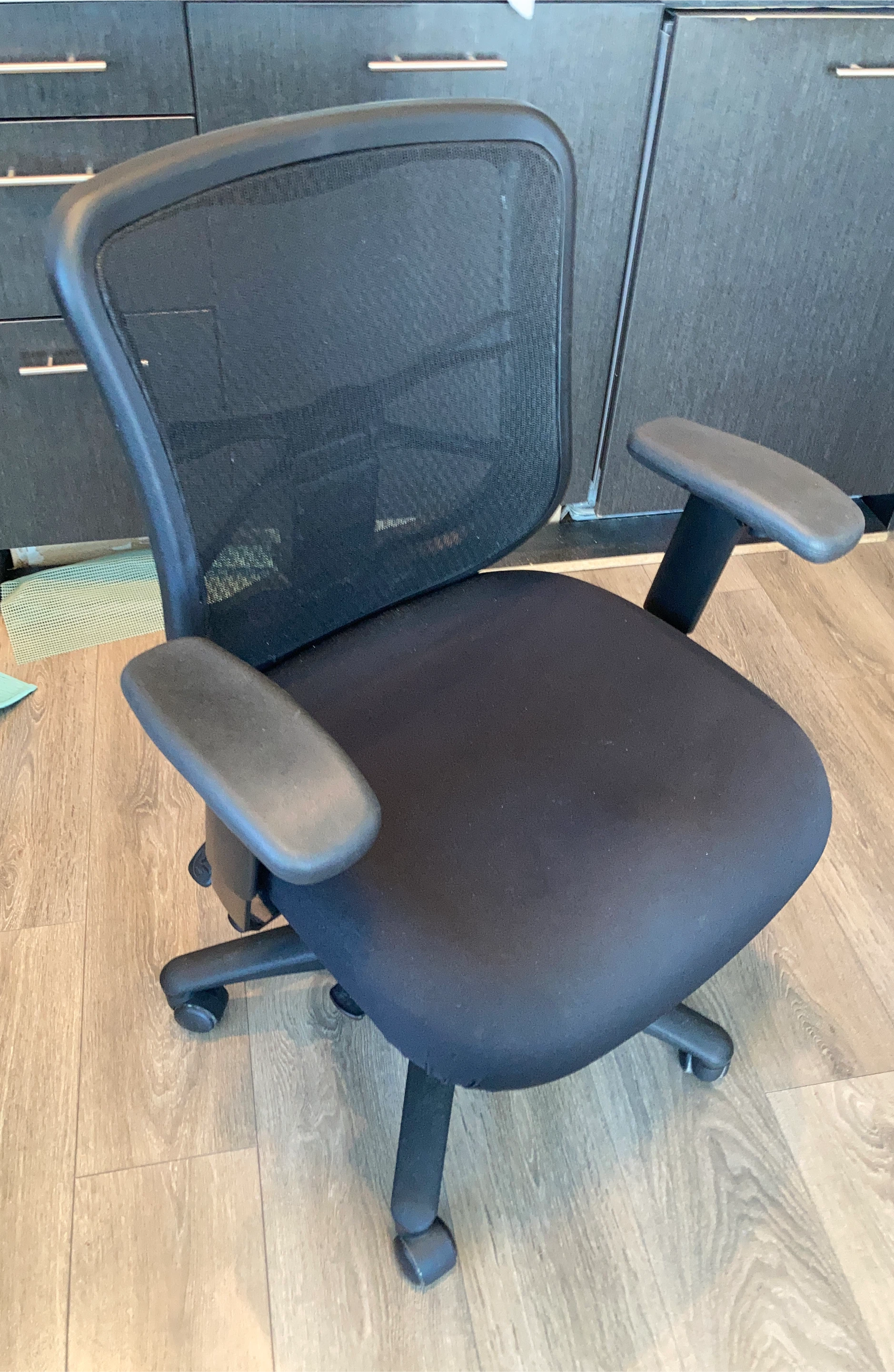 Black Office Chair with Mesh Back