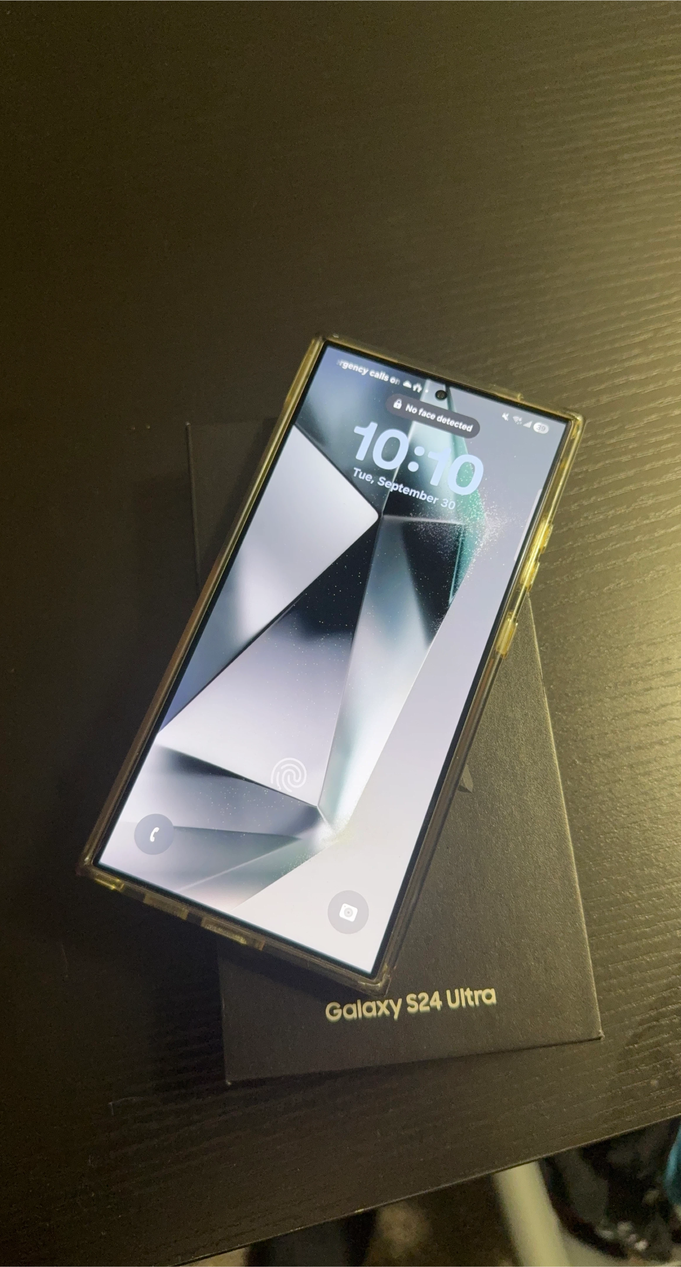 Samsung Galaxy S24 Ultra - Like New!