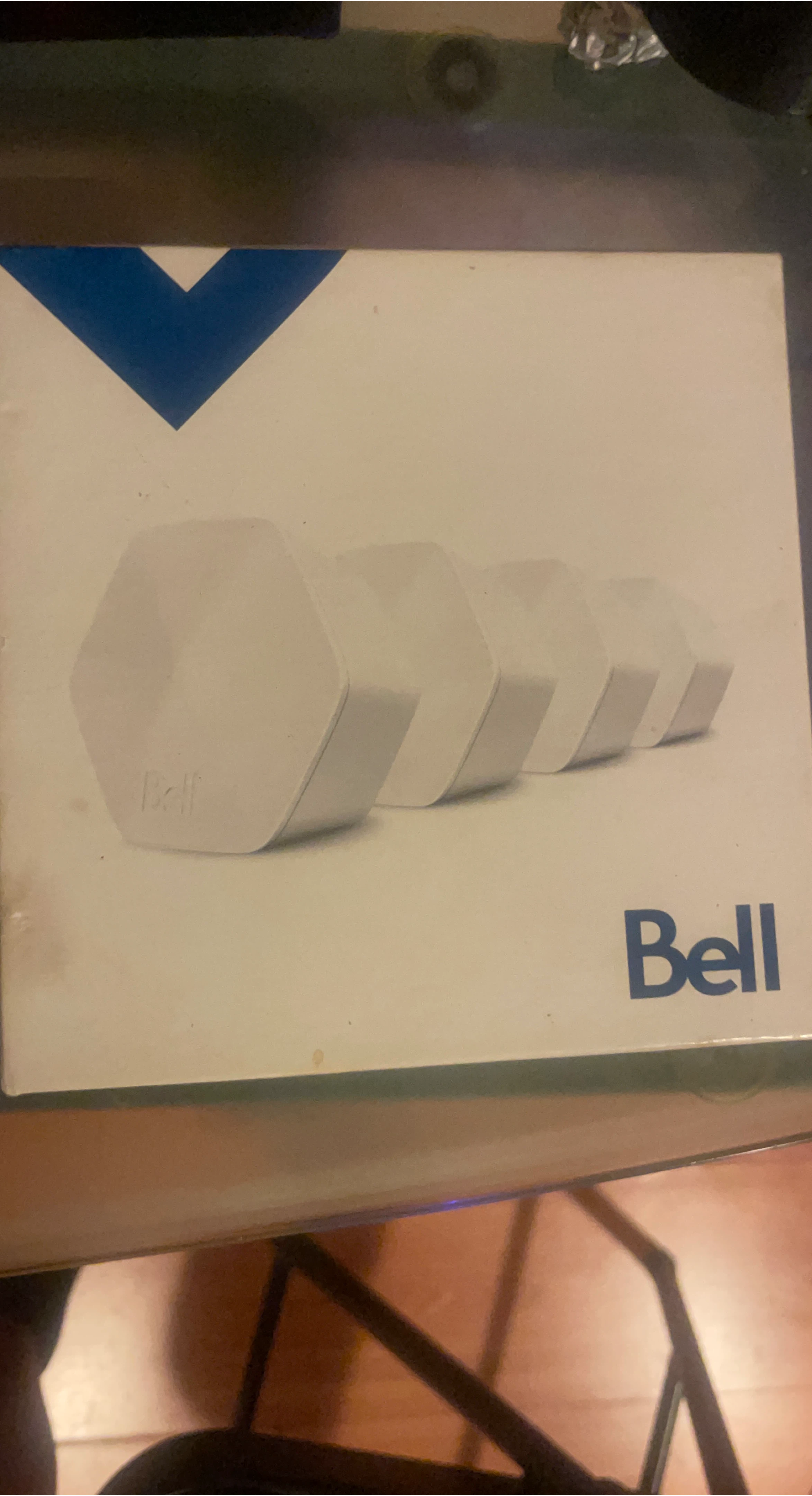 Bell Whole Home Wi-Fi Pods thumbnail