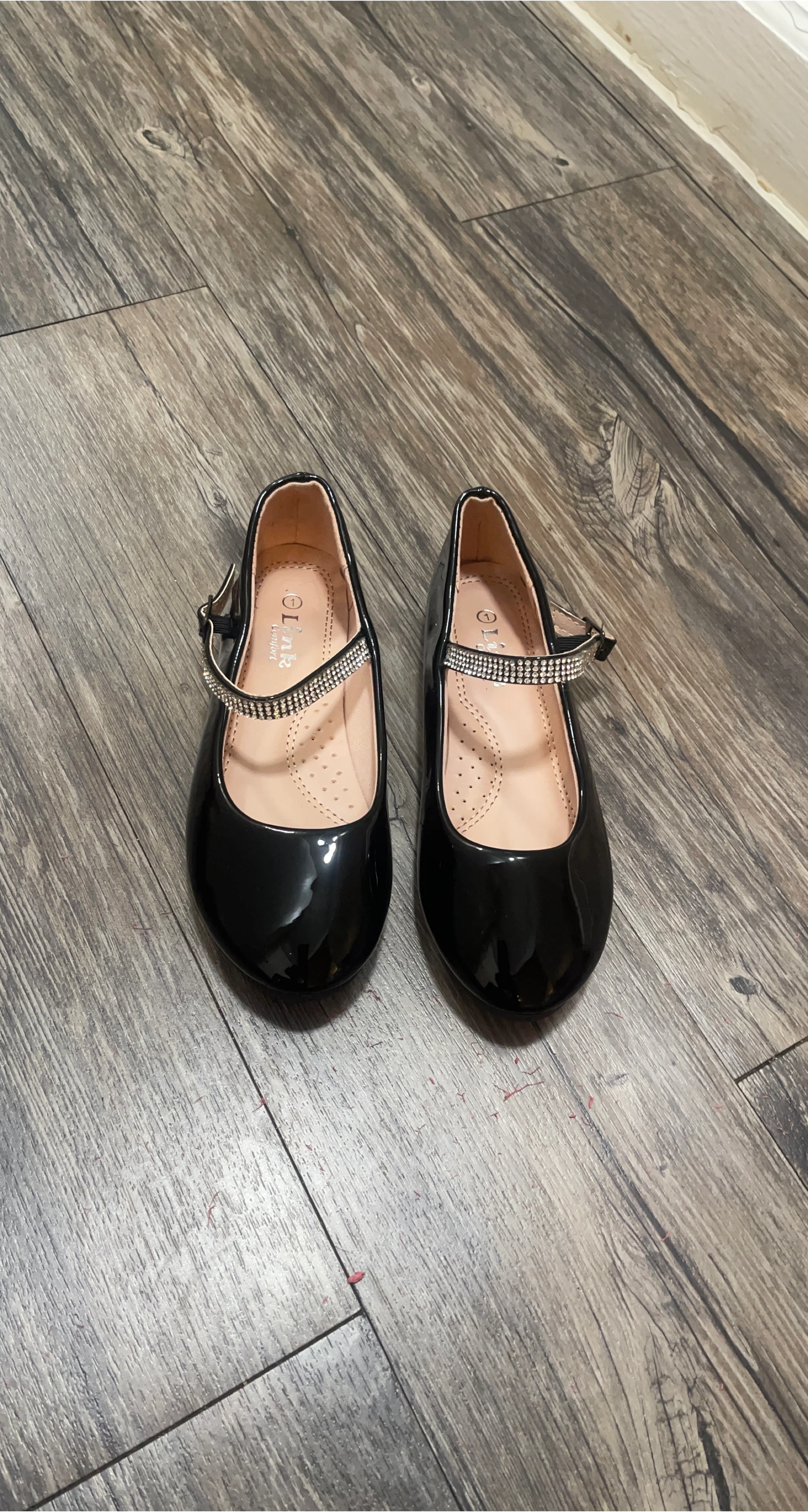 Link Black Patent Leather Girls Shoes - Size 1 thumbnail