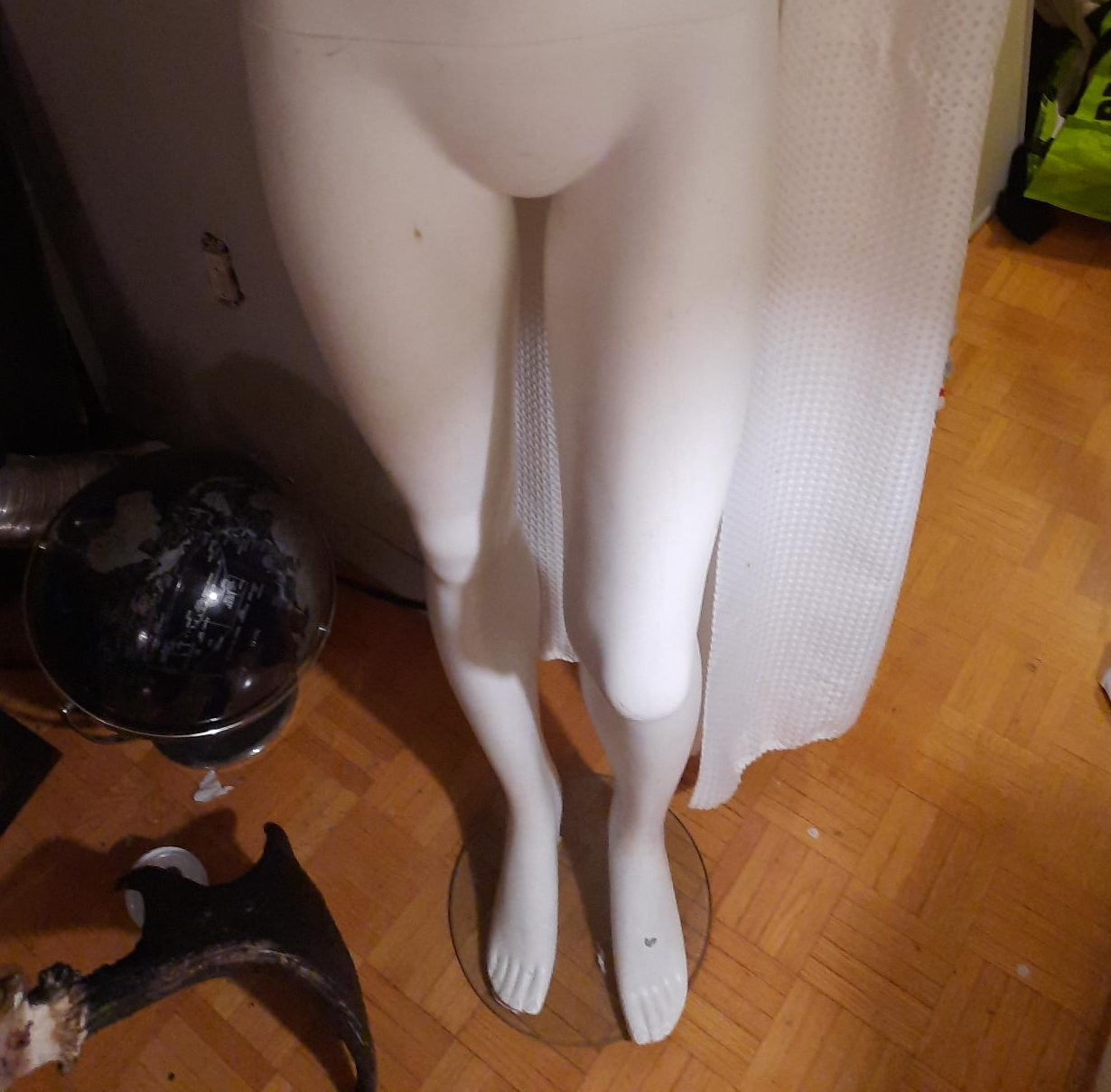 Half manicans thumbnail