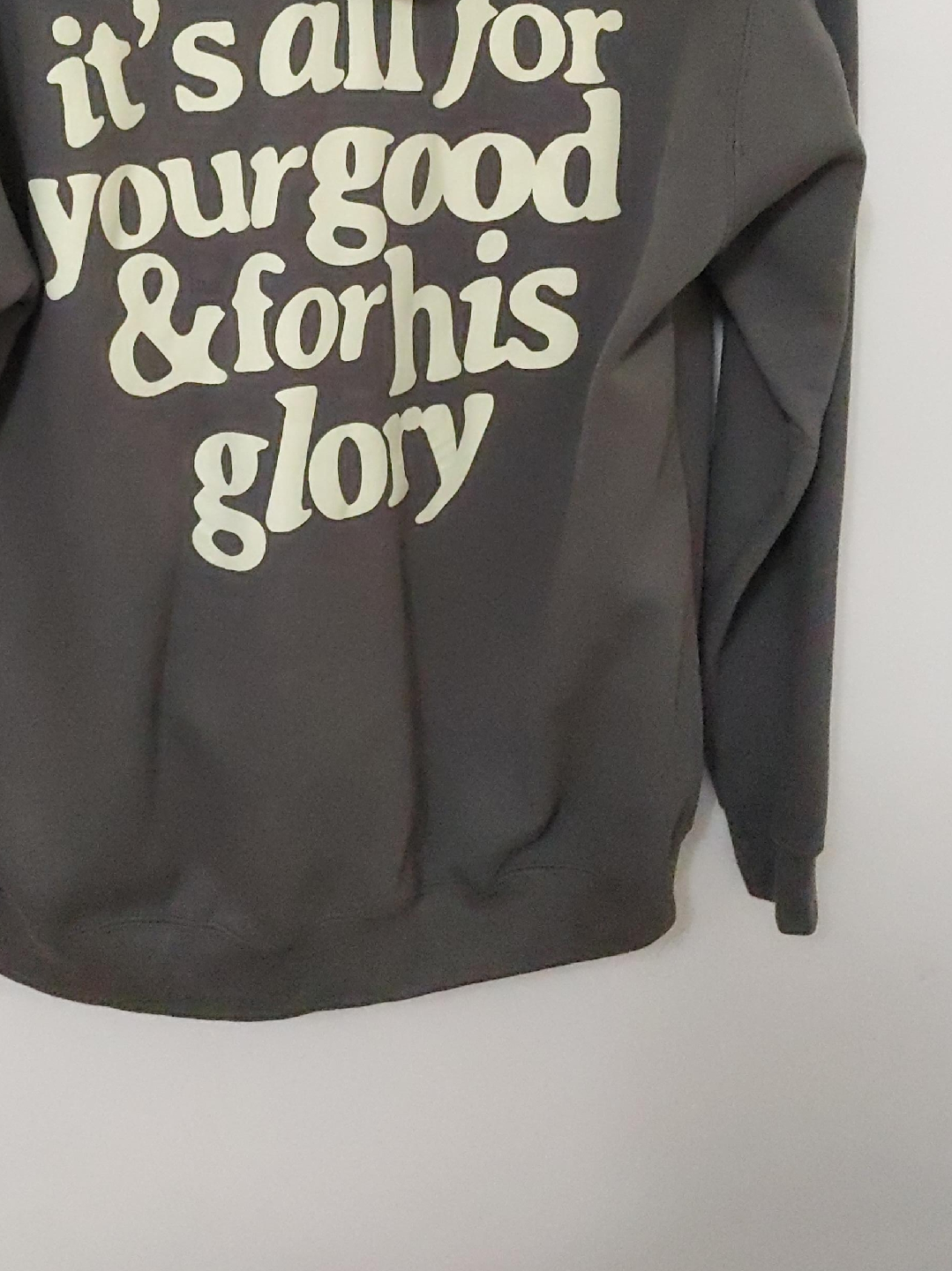 Deluxe by M&O Dark Grey Hoodie - Size L image indicator(2)