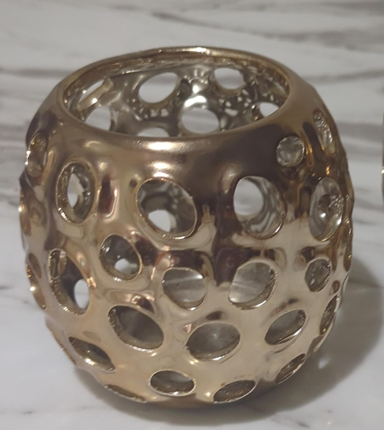 Gold Decorative Candle Holders (Set of 2) thumbnail