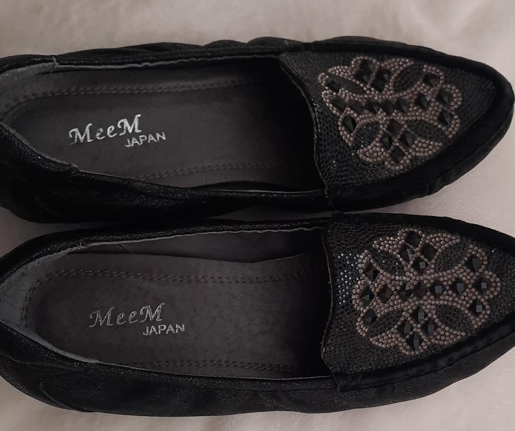 MeeM Japan Black Embellished Loafers