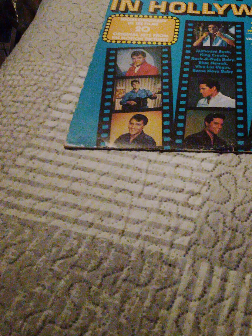 Elvis Presley - In Hollywood LP thumbnail