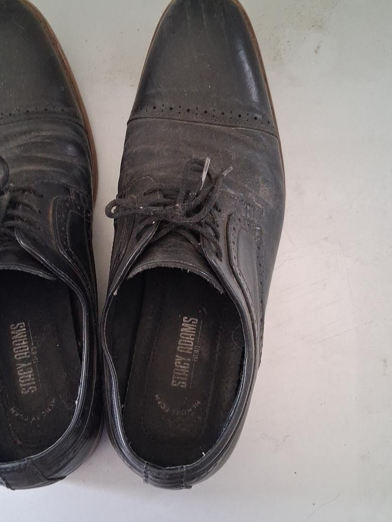 Stacy Adams Black Leather Dress Shoes thumbnail