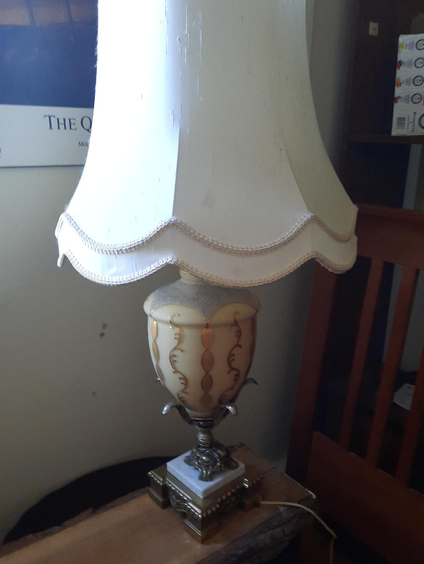 Vintage Style Lamp thumbnail