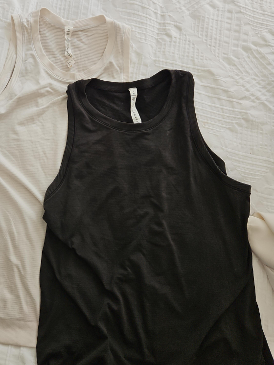 Lululemon Tank Top Size 6 - Black and White thumbnail
