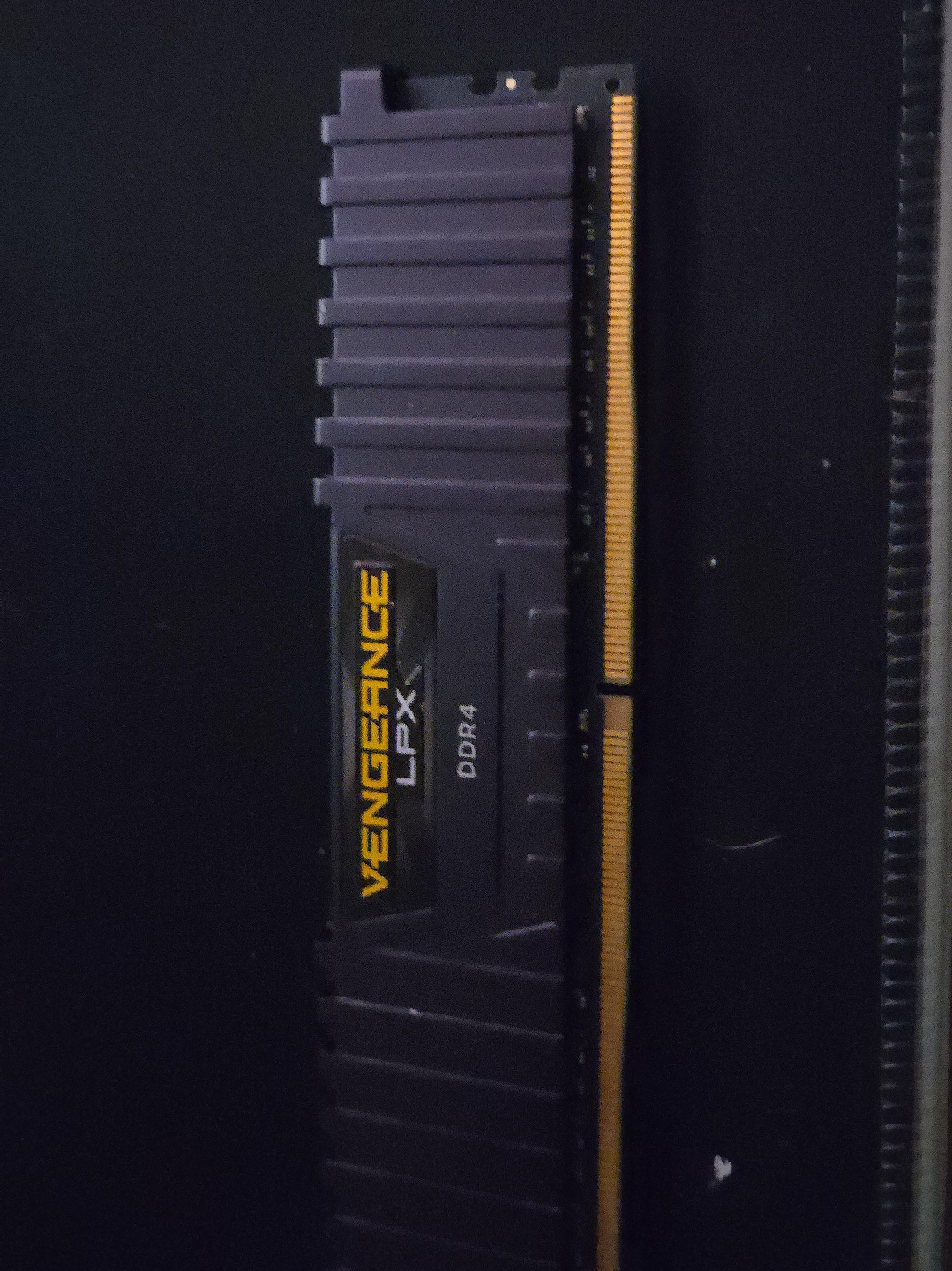 Corsair Vengeance LPX DDR4 RAM thumbnail