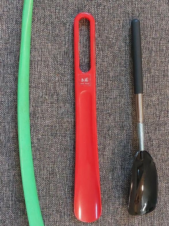 Shoe Horns - Green, Red, Black thumbnail