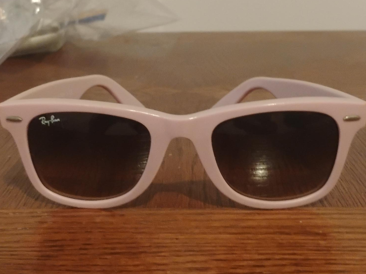 Ray-Ban Wayfarer Sunglasses - Pink thumbnail