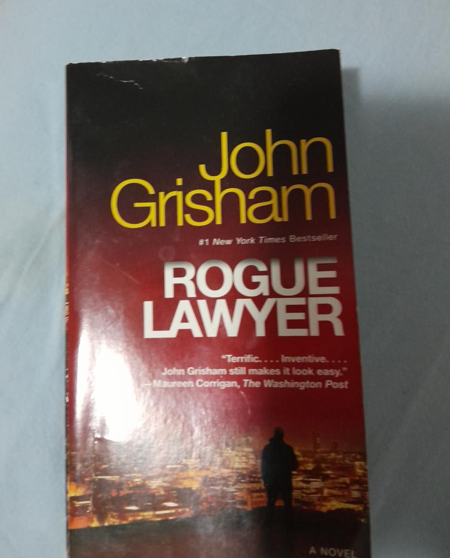 John Grisham , ROGUE LAWYER thumbnail