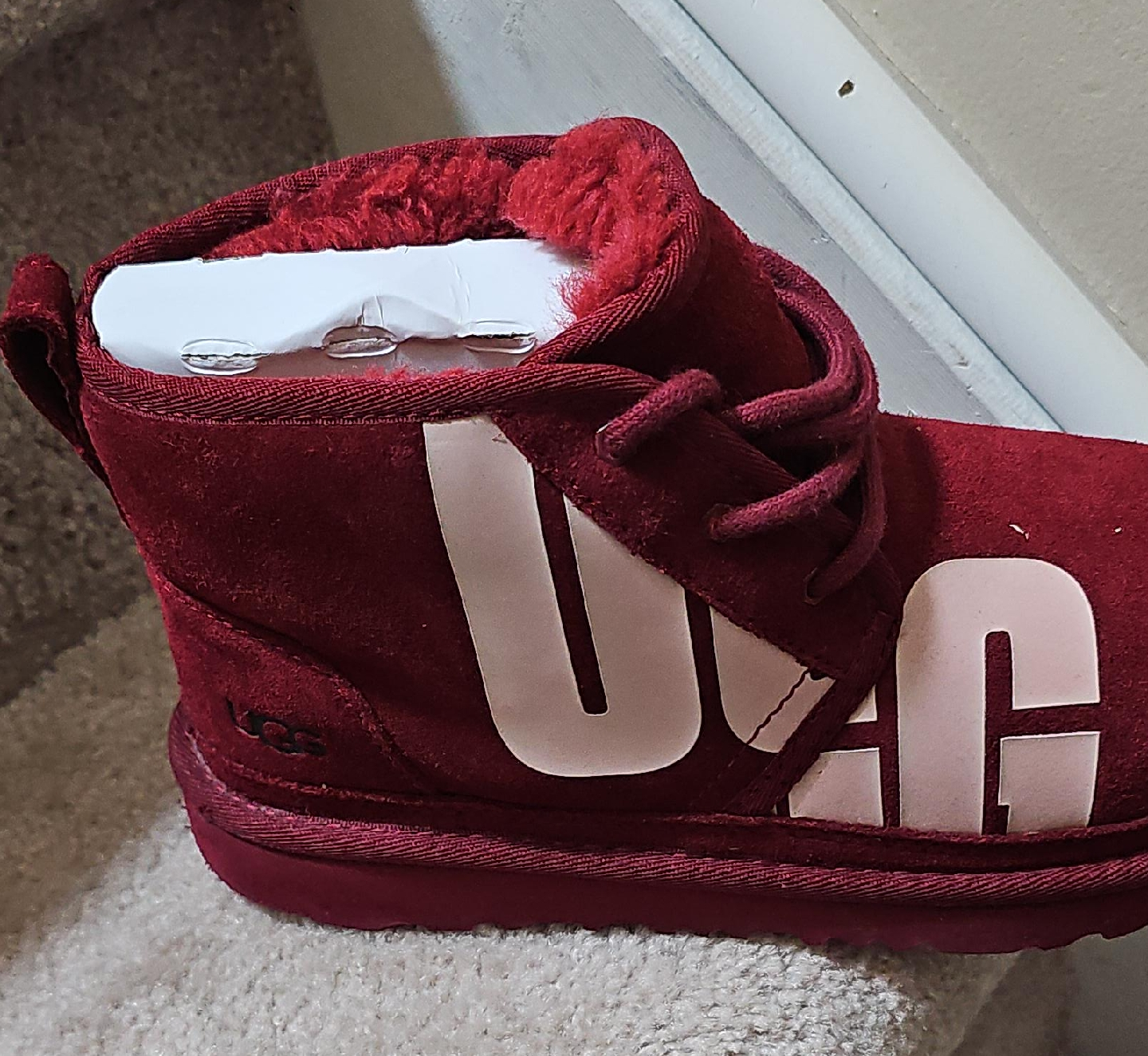 UGG K Neumel Chopd RRED Boots - Size 5 thumbnail