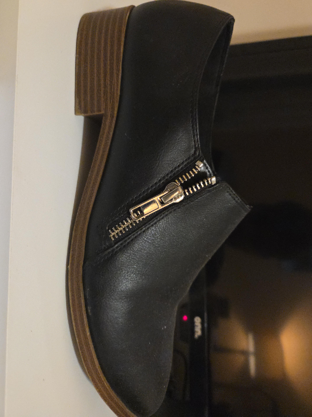 Black Ankle Boots with Zipper/Fall Fashion