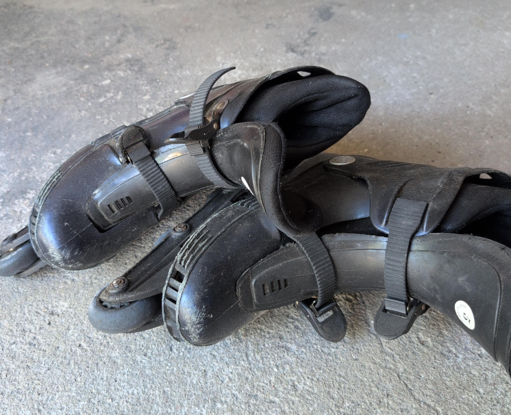 Black Roller Blades - Size 5 thumbnail