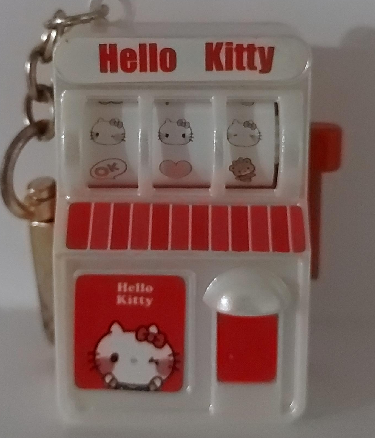 Hello Kitty Slot Machine Keychain thumbnail