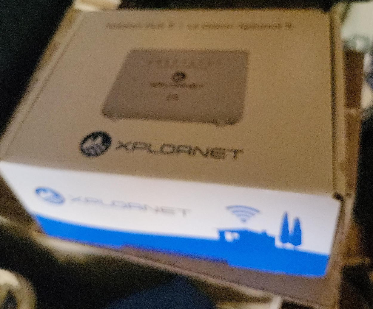 Xplornet Satellite Internet Kit - Brand New! thumbnail