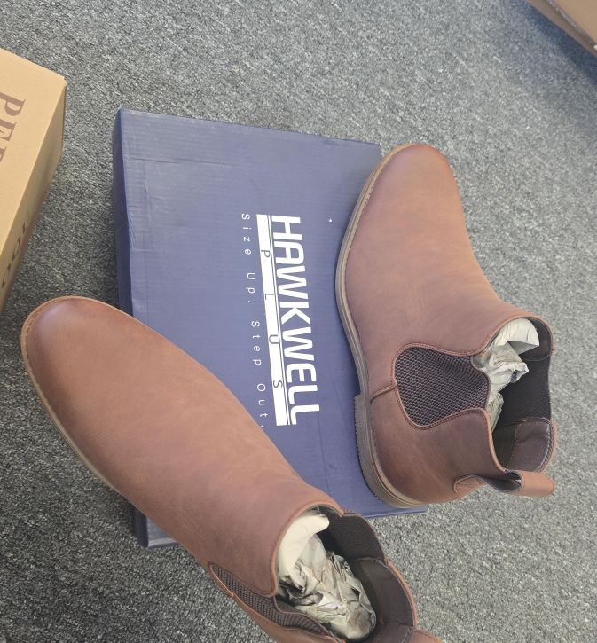 Hawkwell Plus Chelsea Boots thumbnail