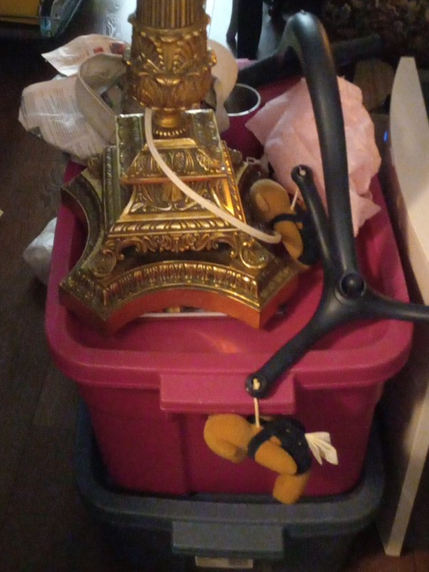 40 inches high Brass lamp. Yard Sale on 27th SEPT. thumbnail