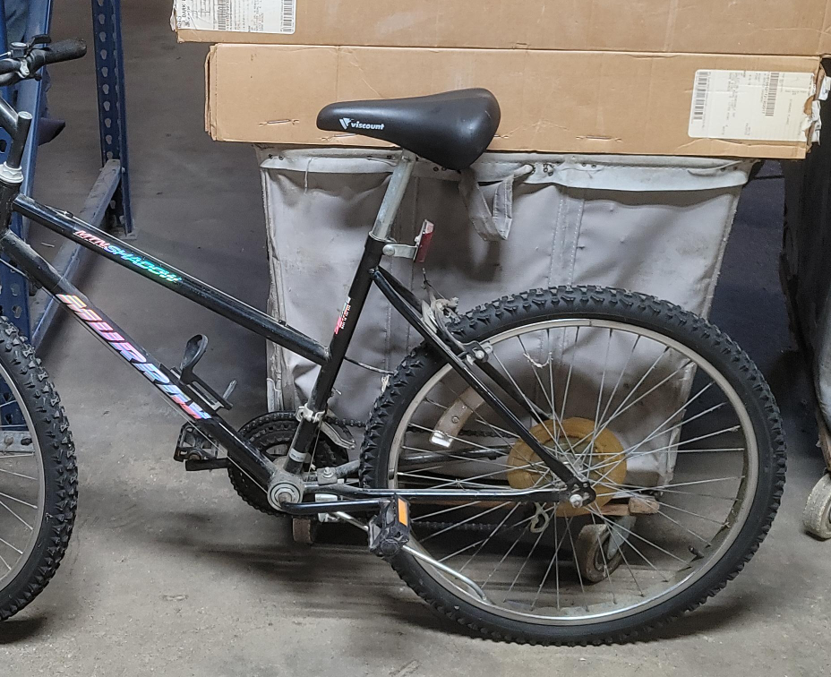 Barracuda Illini Shadow Mountain Bike thumbnail
