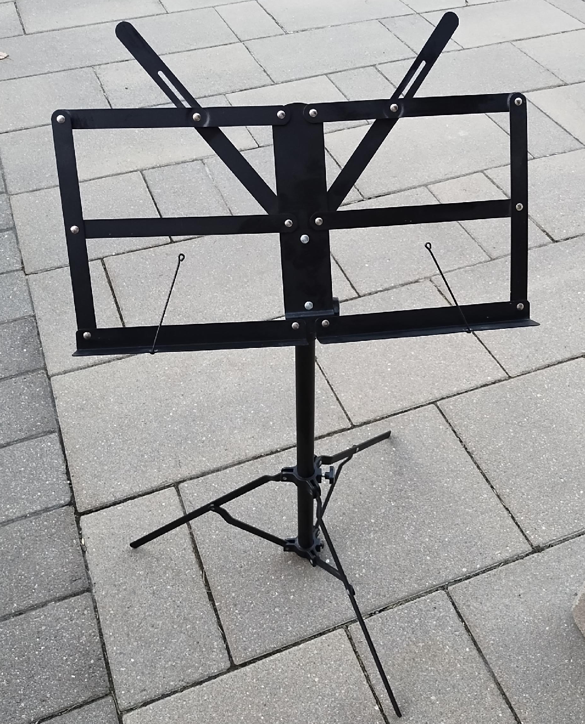 Black Music Stand image indicator(1)