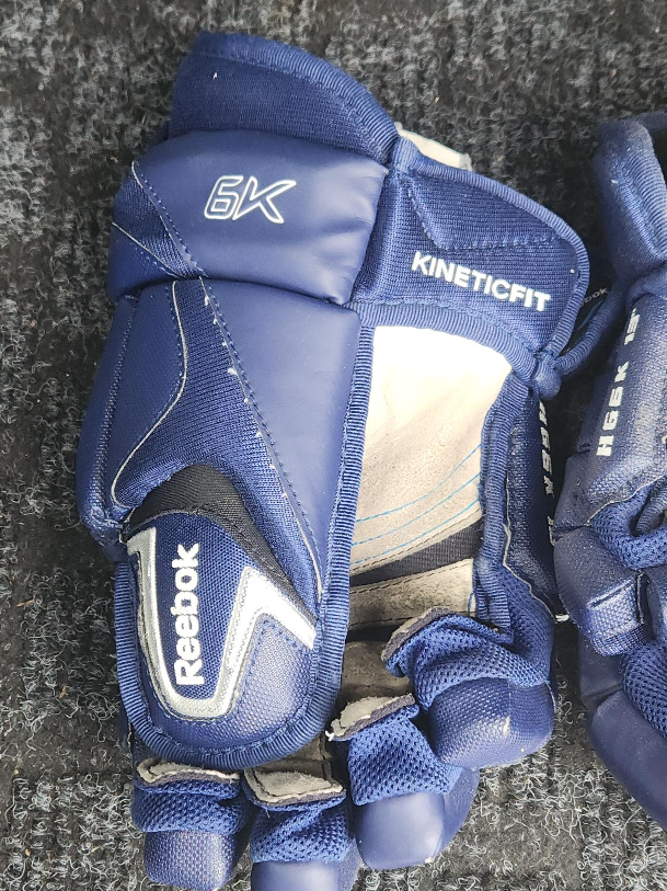 Reebok 6K Kinetic Fit Hockey Gloves
