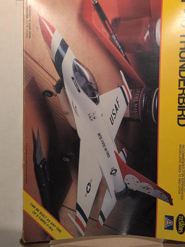 Testors F-16 Thunderbird Model Kit thumbnail
