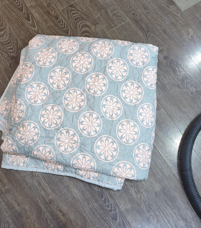 Patterned Quilt thumbnail