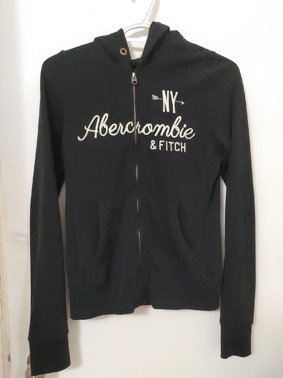 Abercrombie & Fitch Black Hoodie - Size S thumbnail