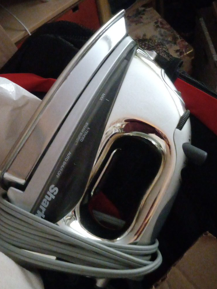 Shark X-Tended Burst Steam Iron thumbnail